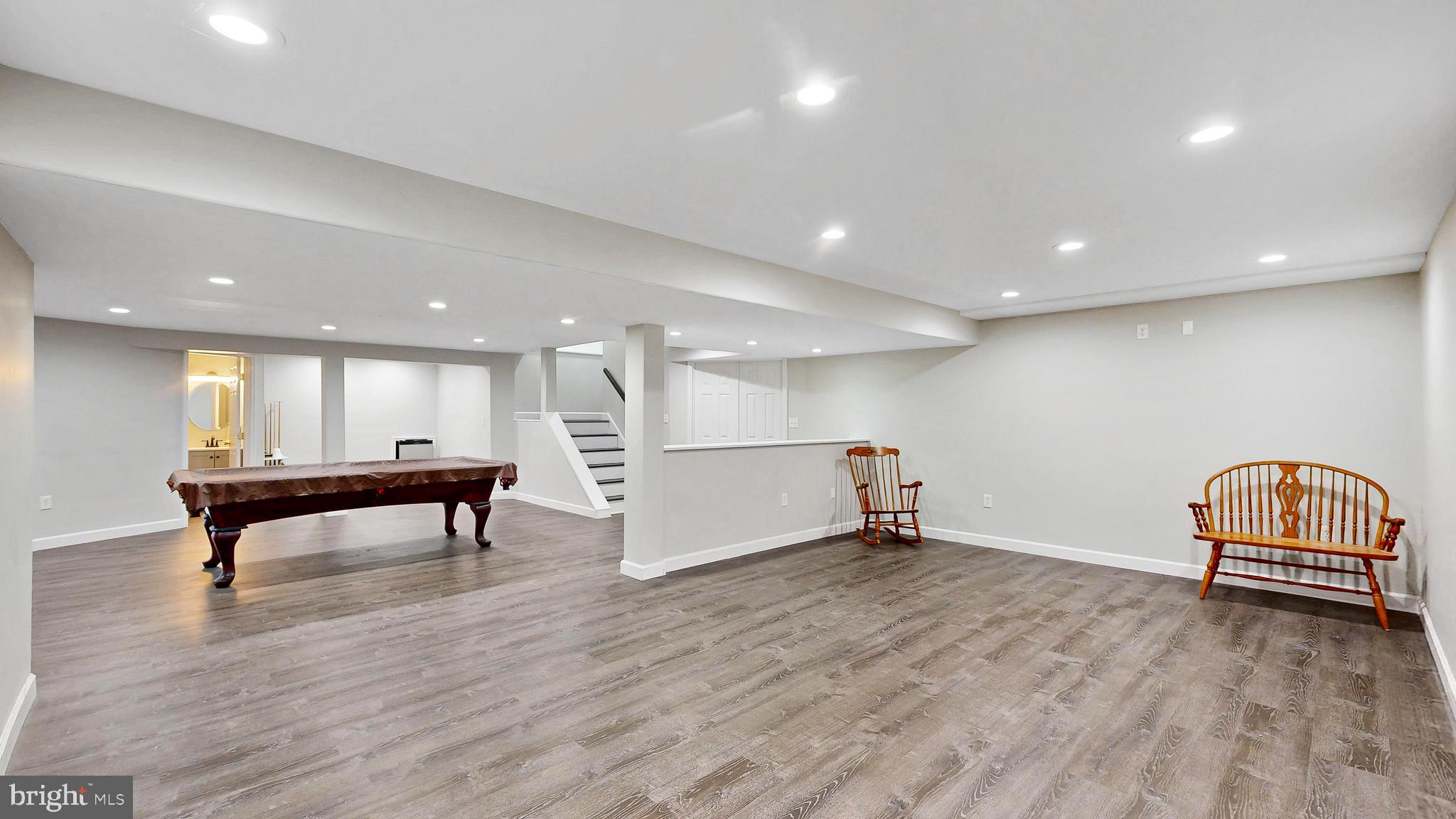 WESTSIDE HUNT - Residential