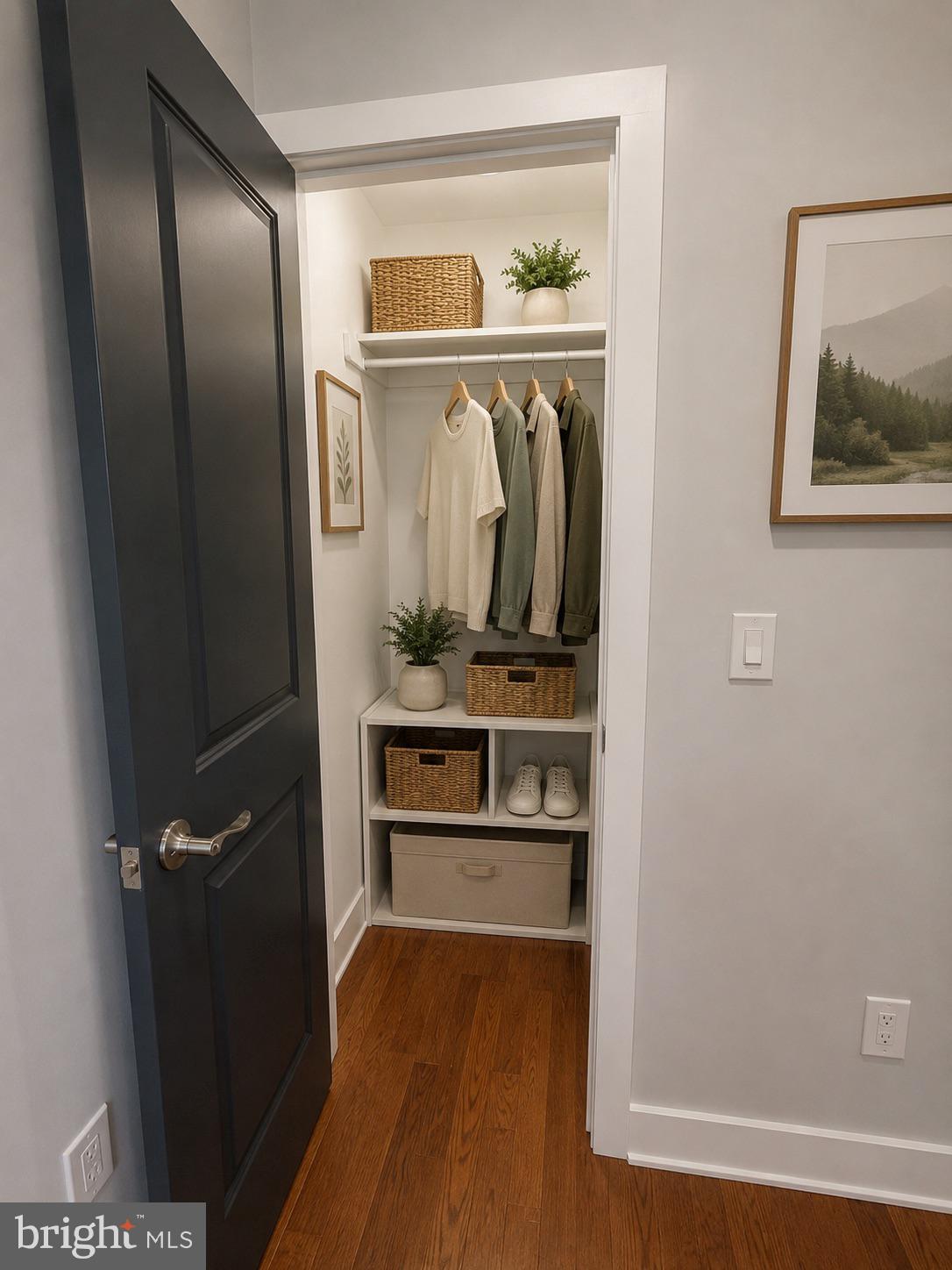 PORT RICHMOND - Residential