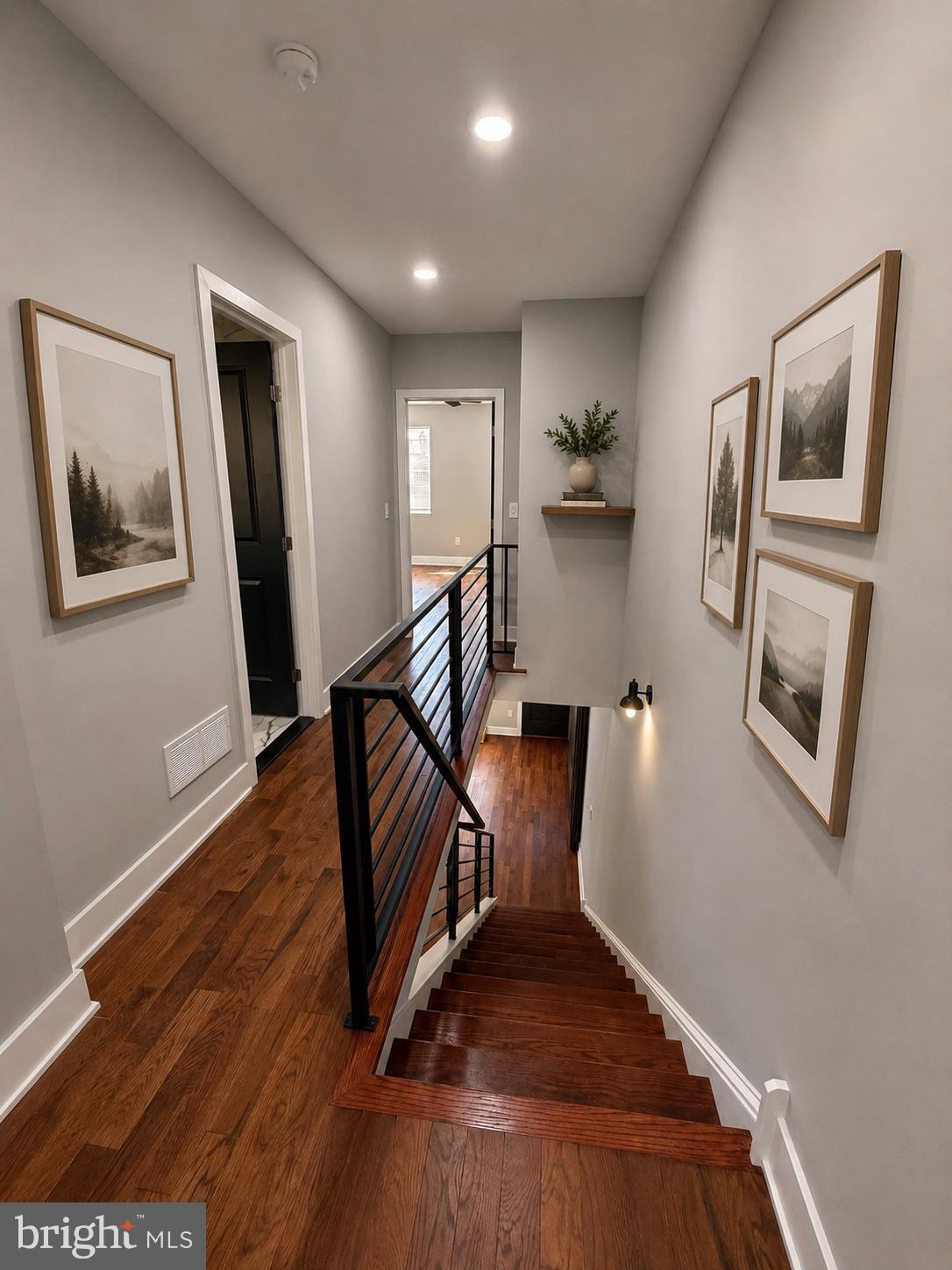 PORT RICHMOND - Residential