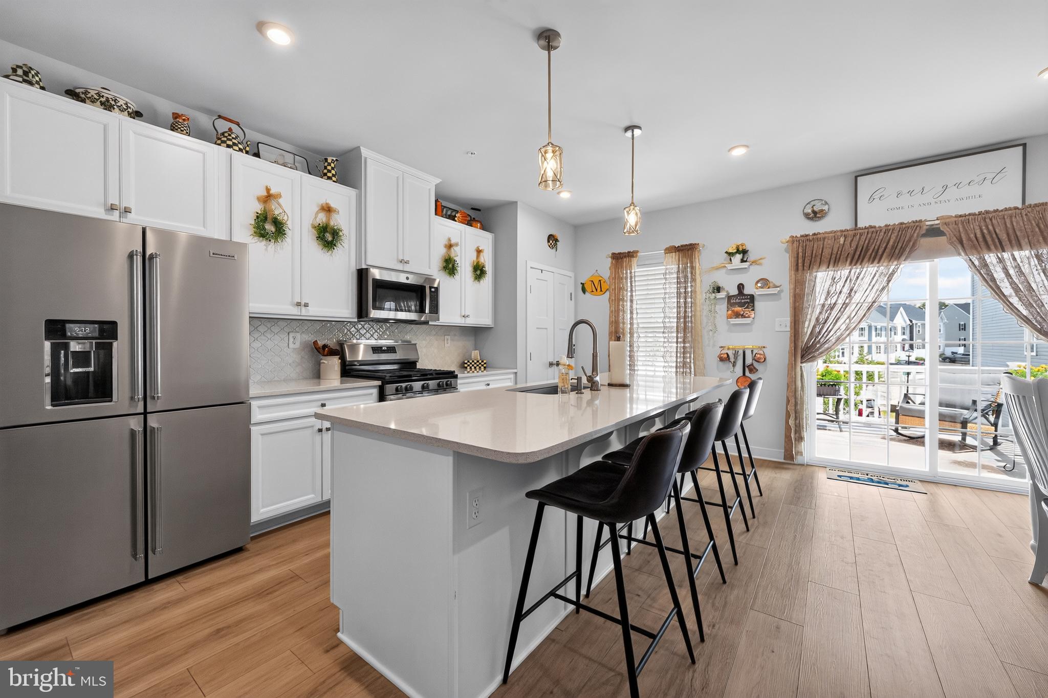 FOXWOOD RIDGE - Residential