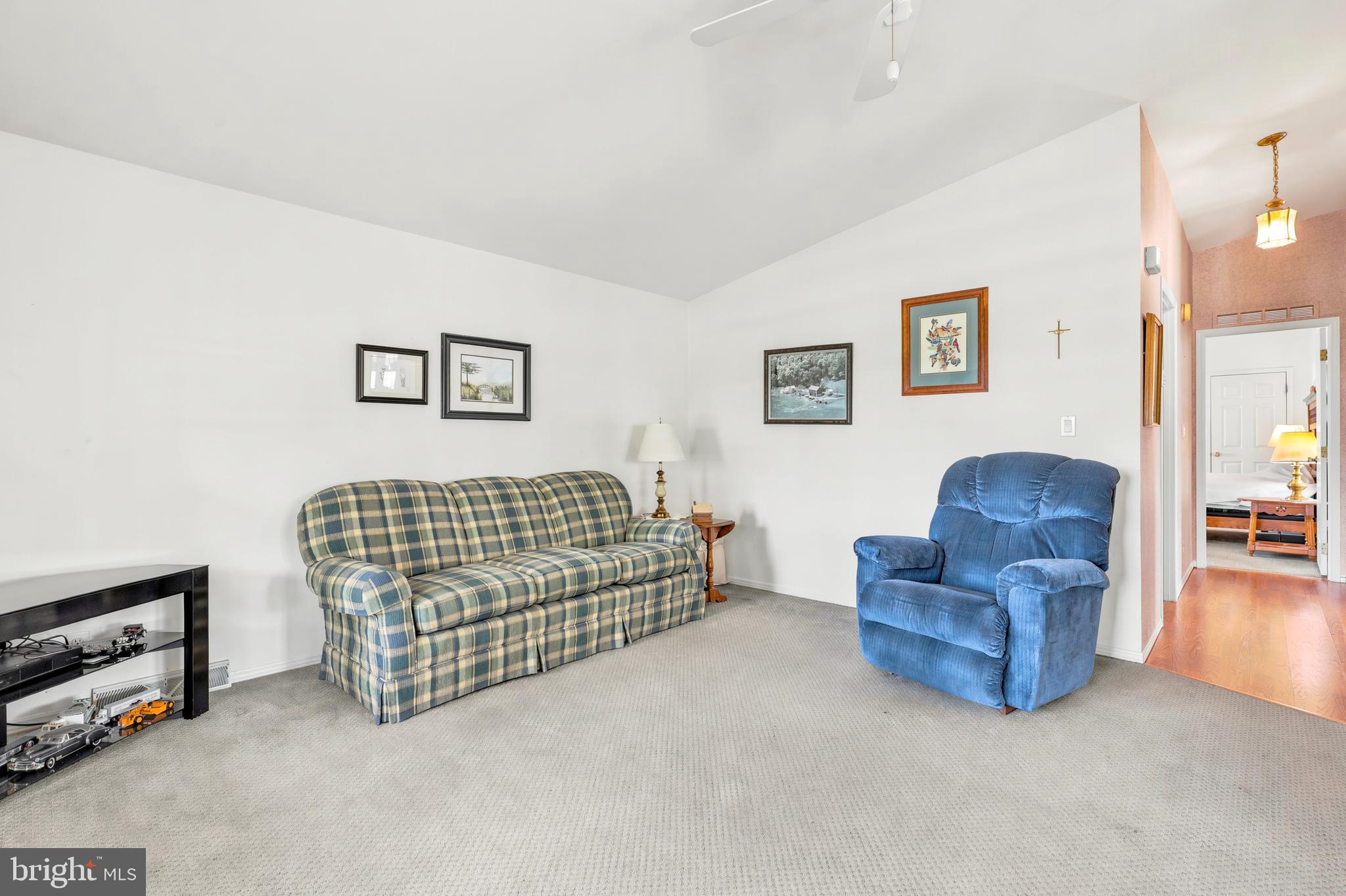 QUIET ACRES MHP - Residential
