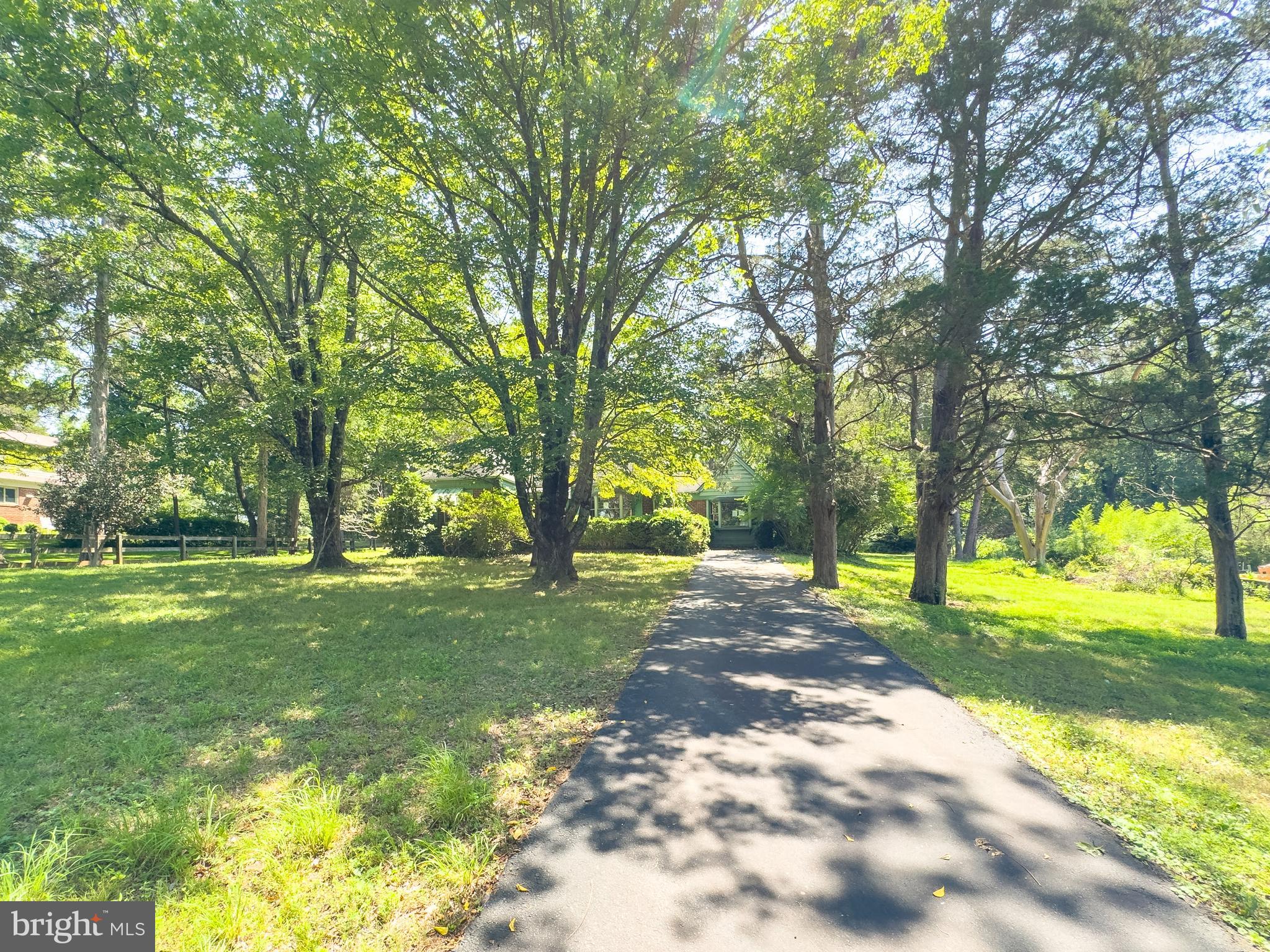 WAKEFIELD FOREST - Residential