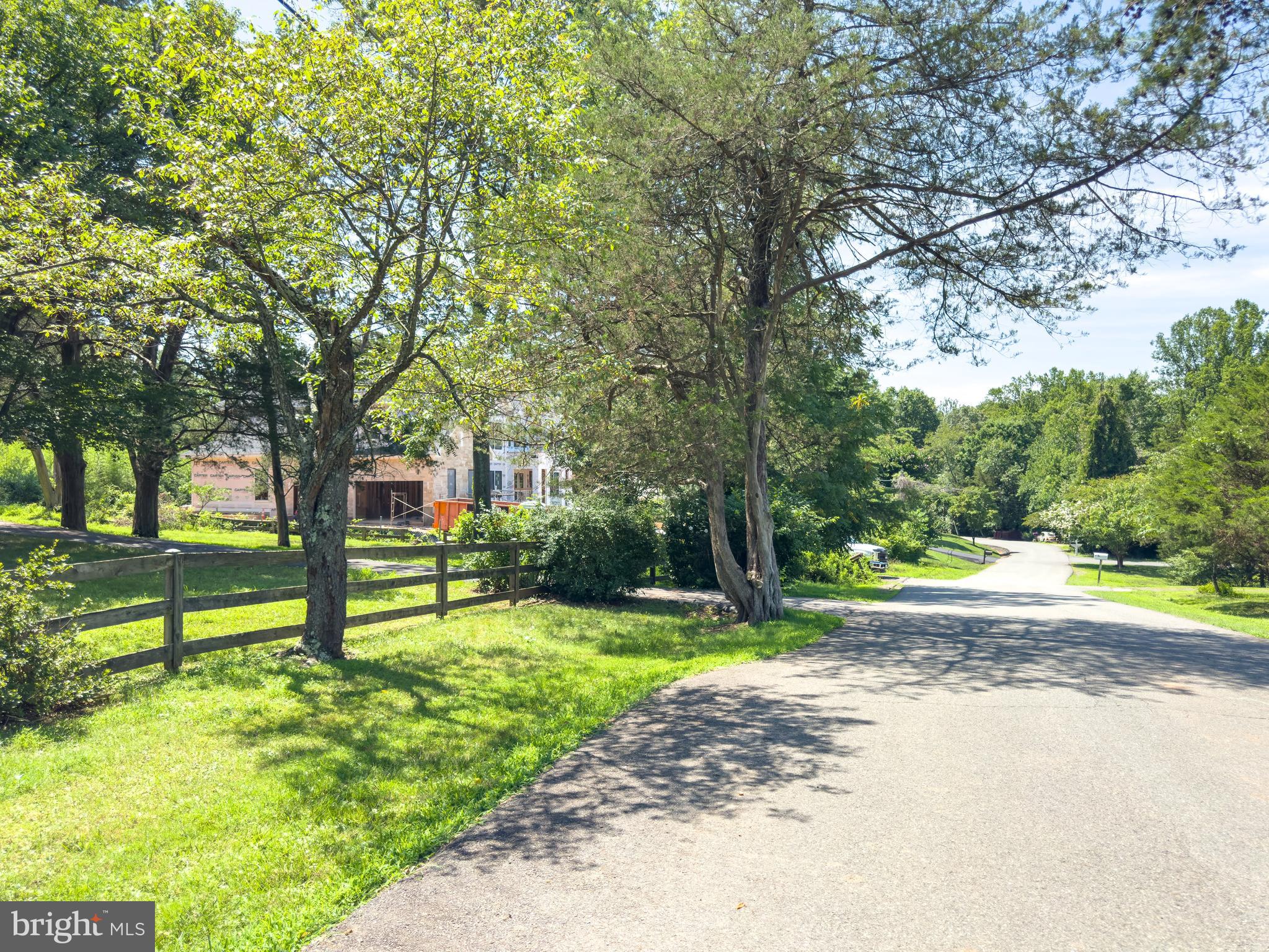 WAKEFIELD FOREST - Residential