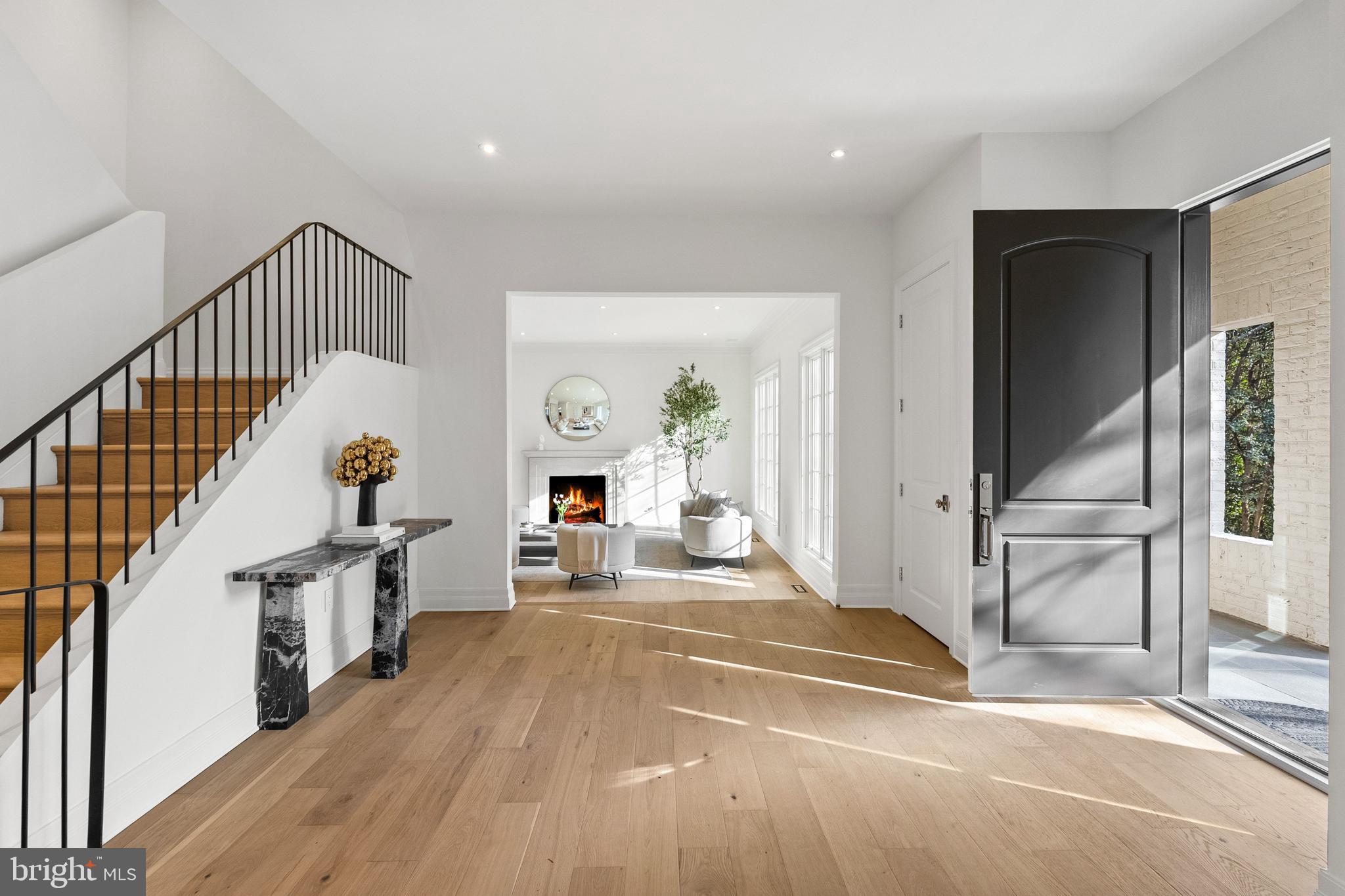WESLEY HEIGHTS - Residential