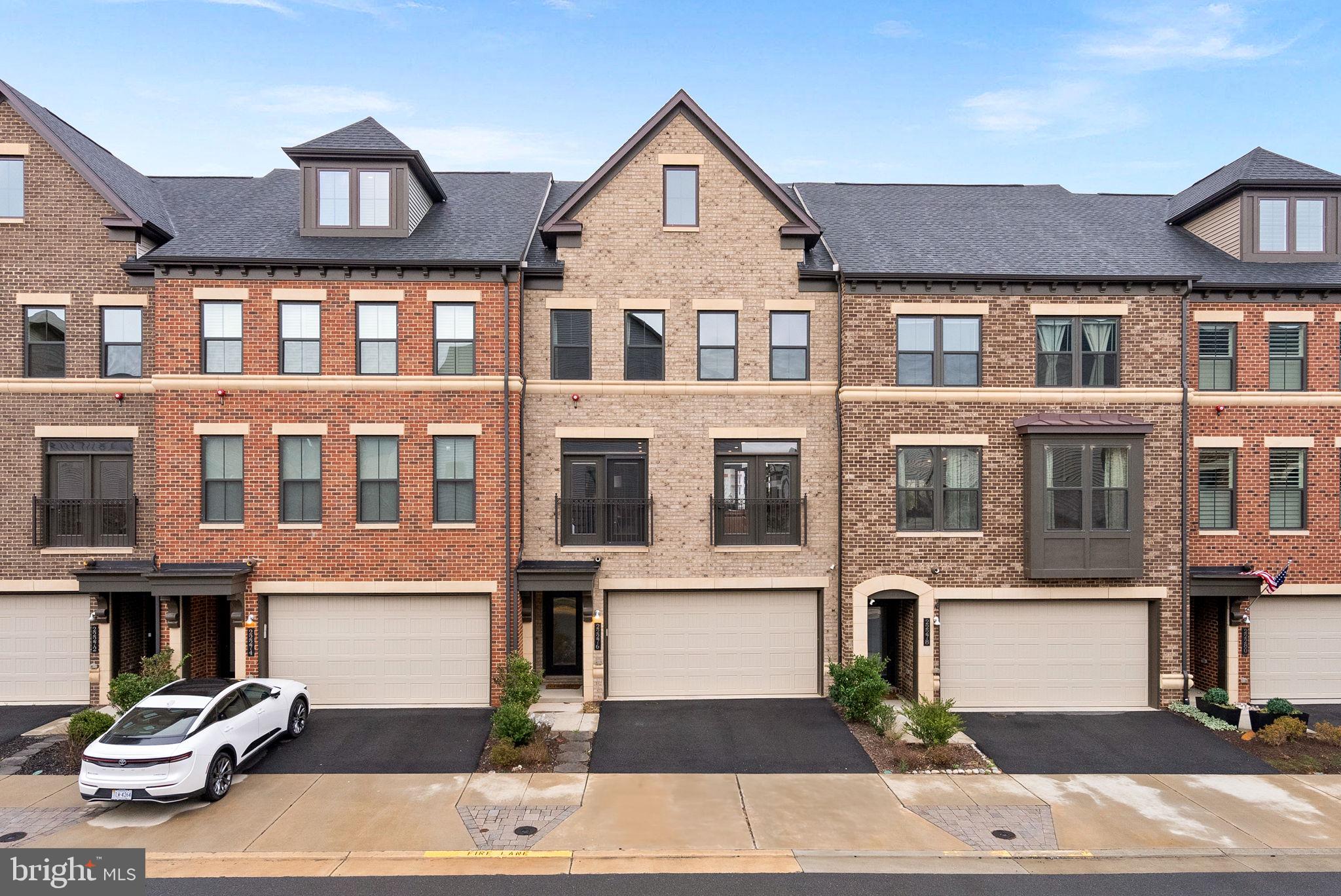 WESTMOORE AT MOOREFIELD - Residential
