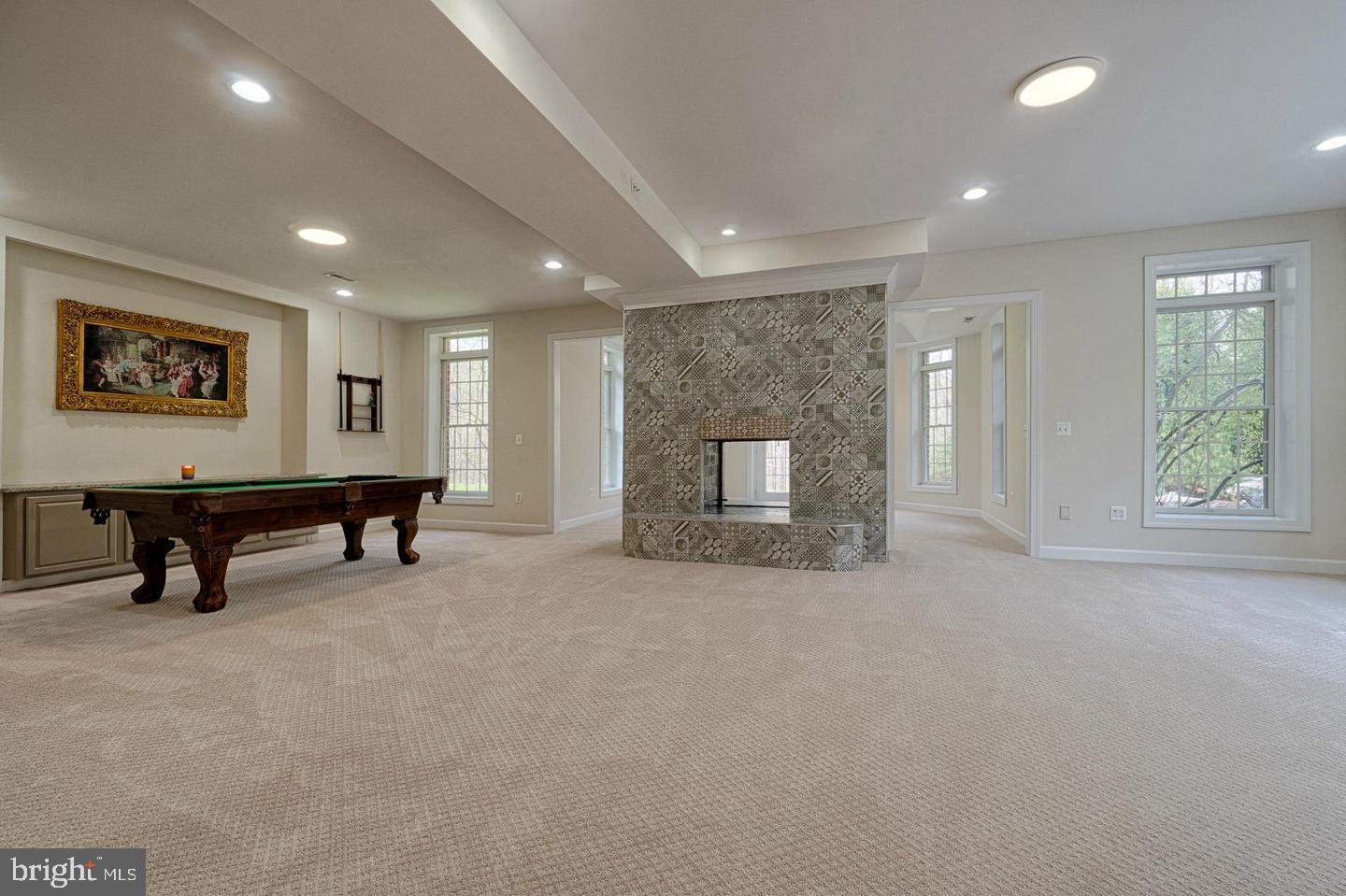 NICHOLS RUN ESTATES - Residential