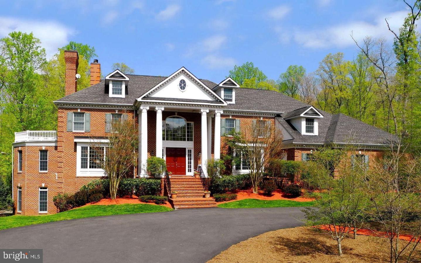 NICHOLS RUN ESTATES - Residential