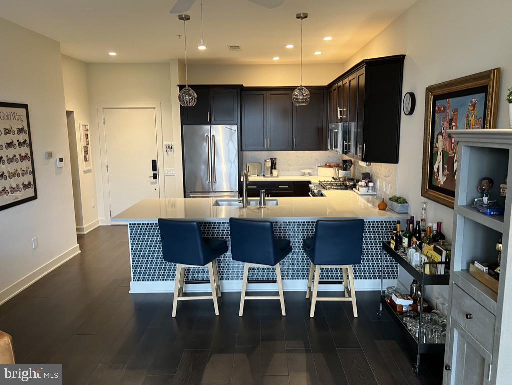 575 SOUTH CONDOS - Residential