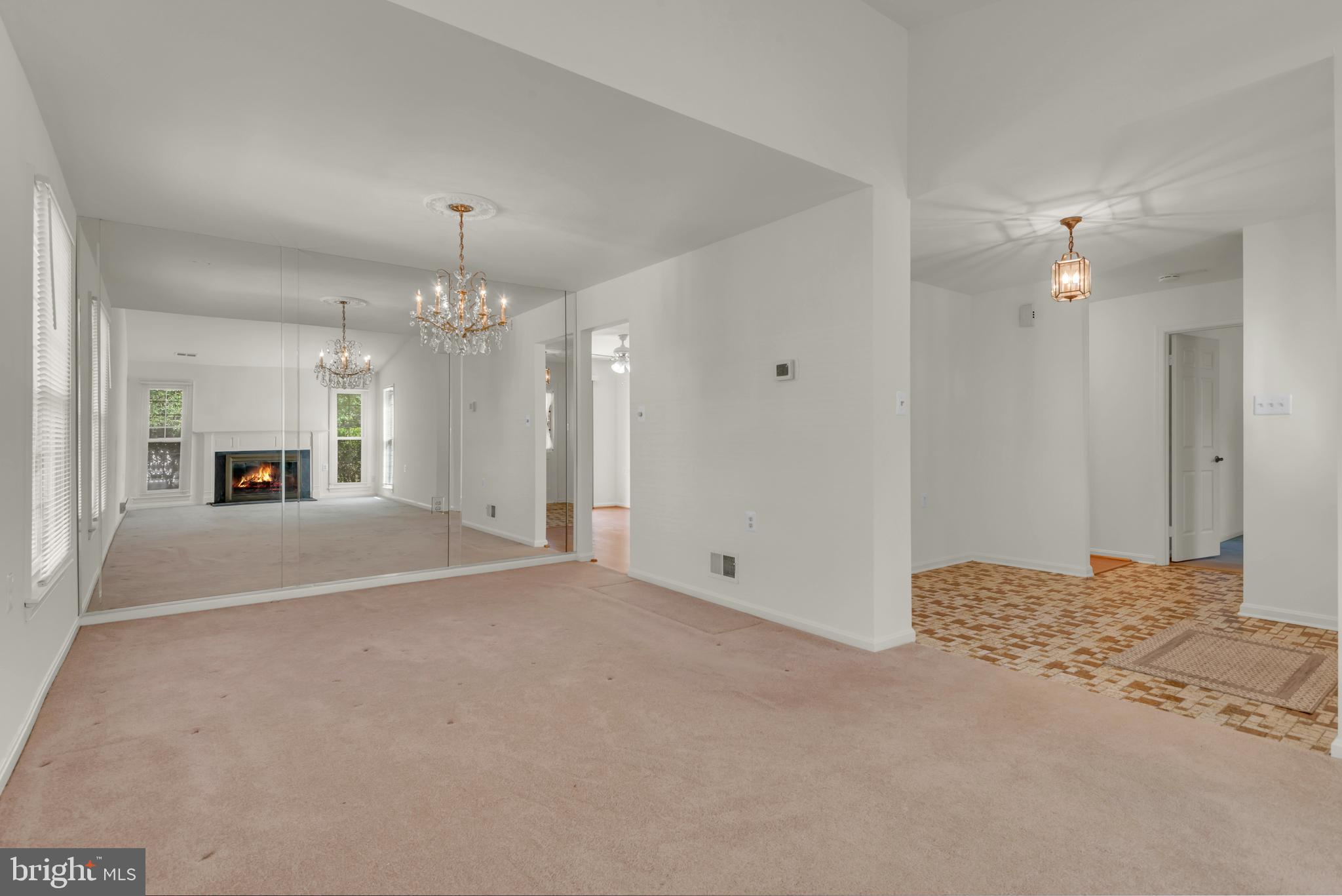 HERITAGE HARBOUR - Residential