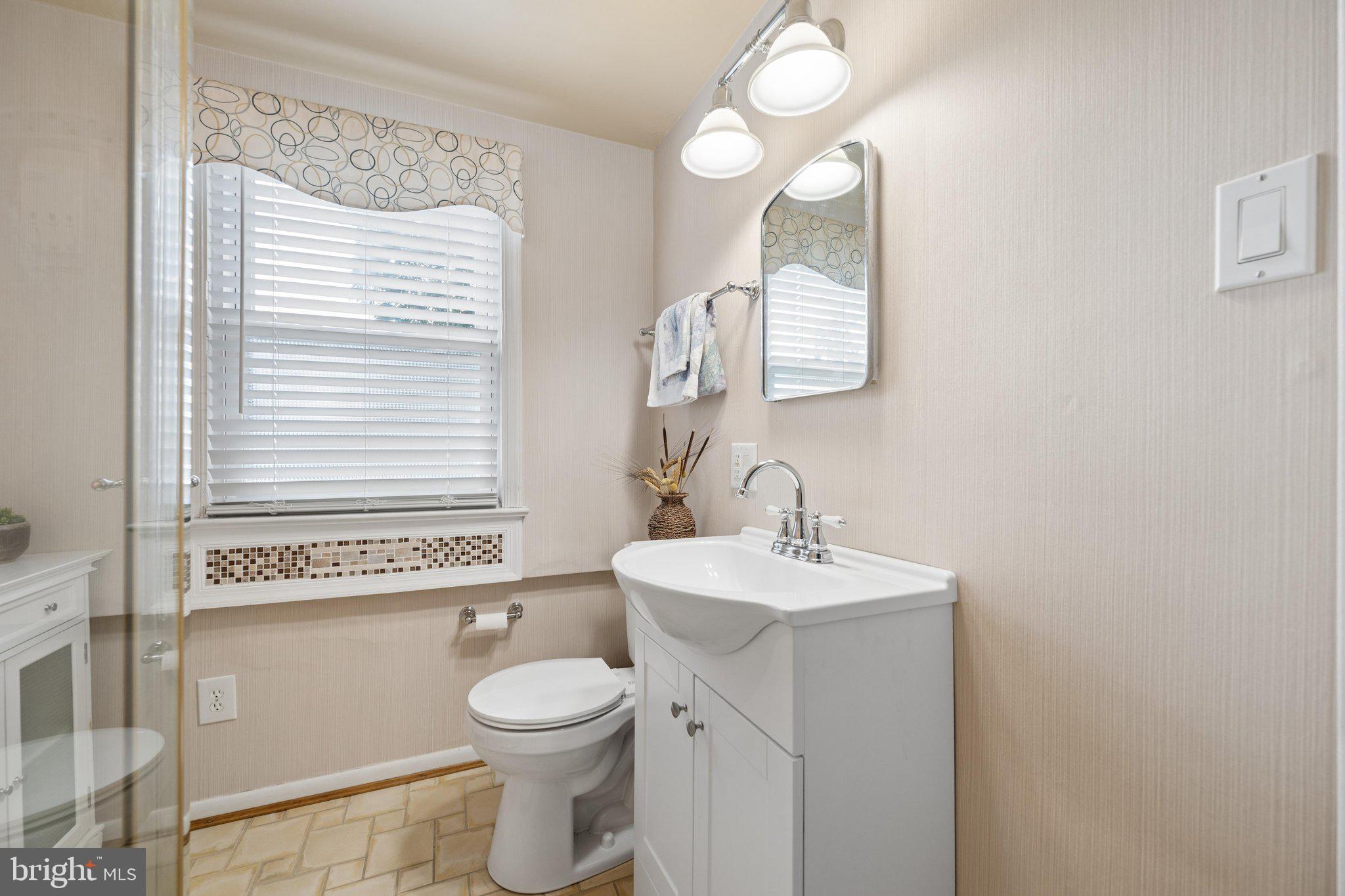 WASHINGTON GROVE - Residential