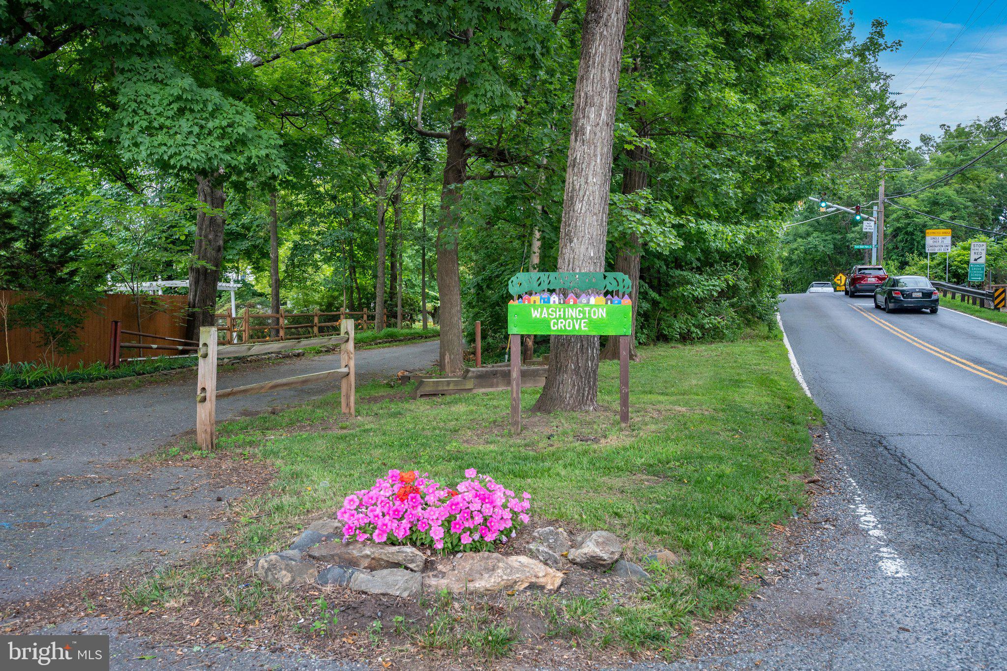WASHINGTON GROVE - Residential