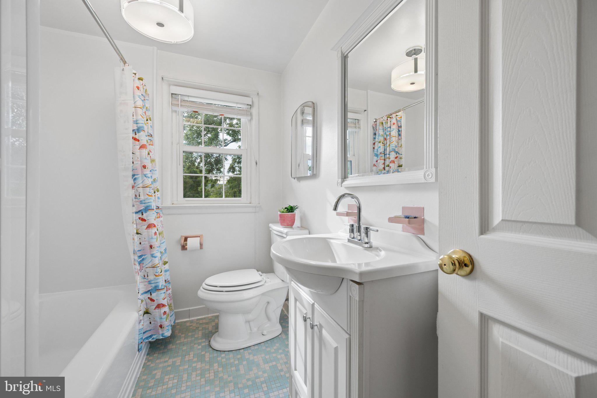WASHINGTON GROVE - Residential