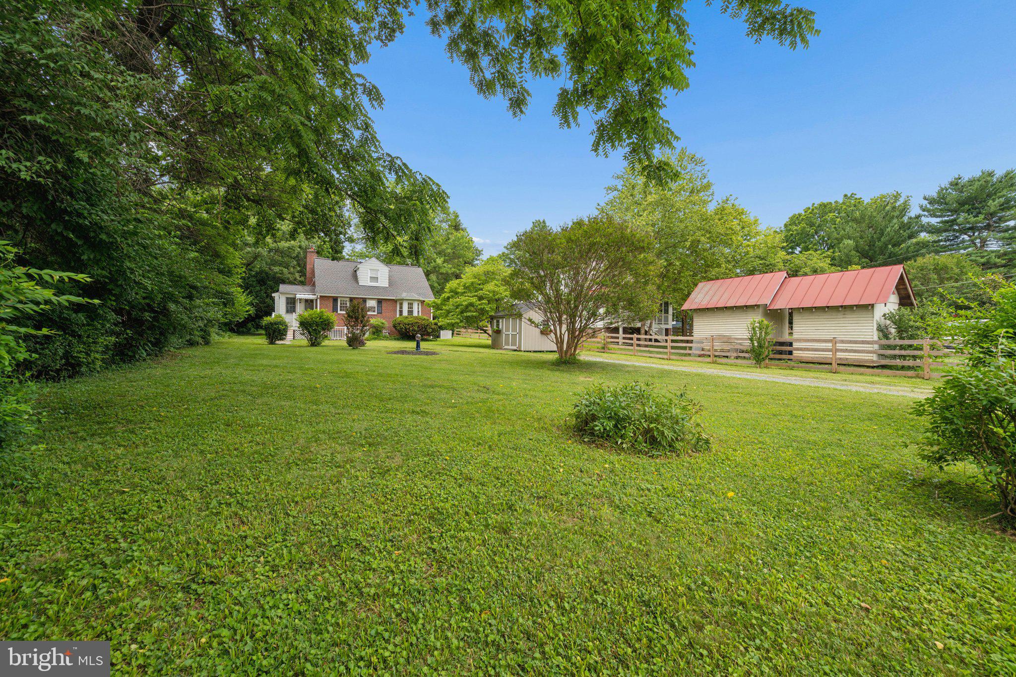 WASHINGTON GROVE - Residential