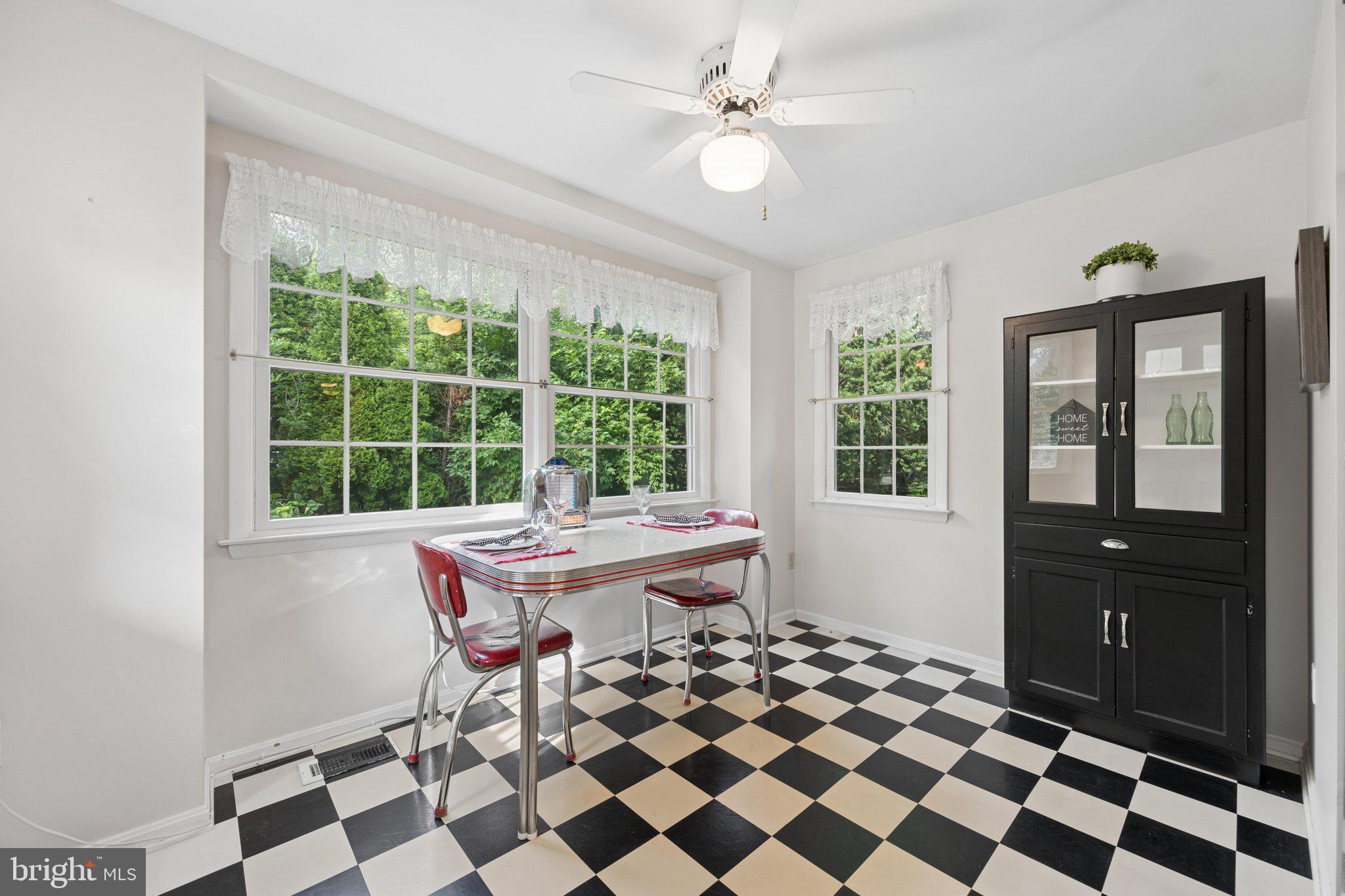 WASHINGTON GROVE - Residential