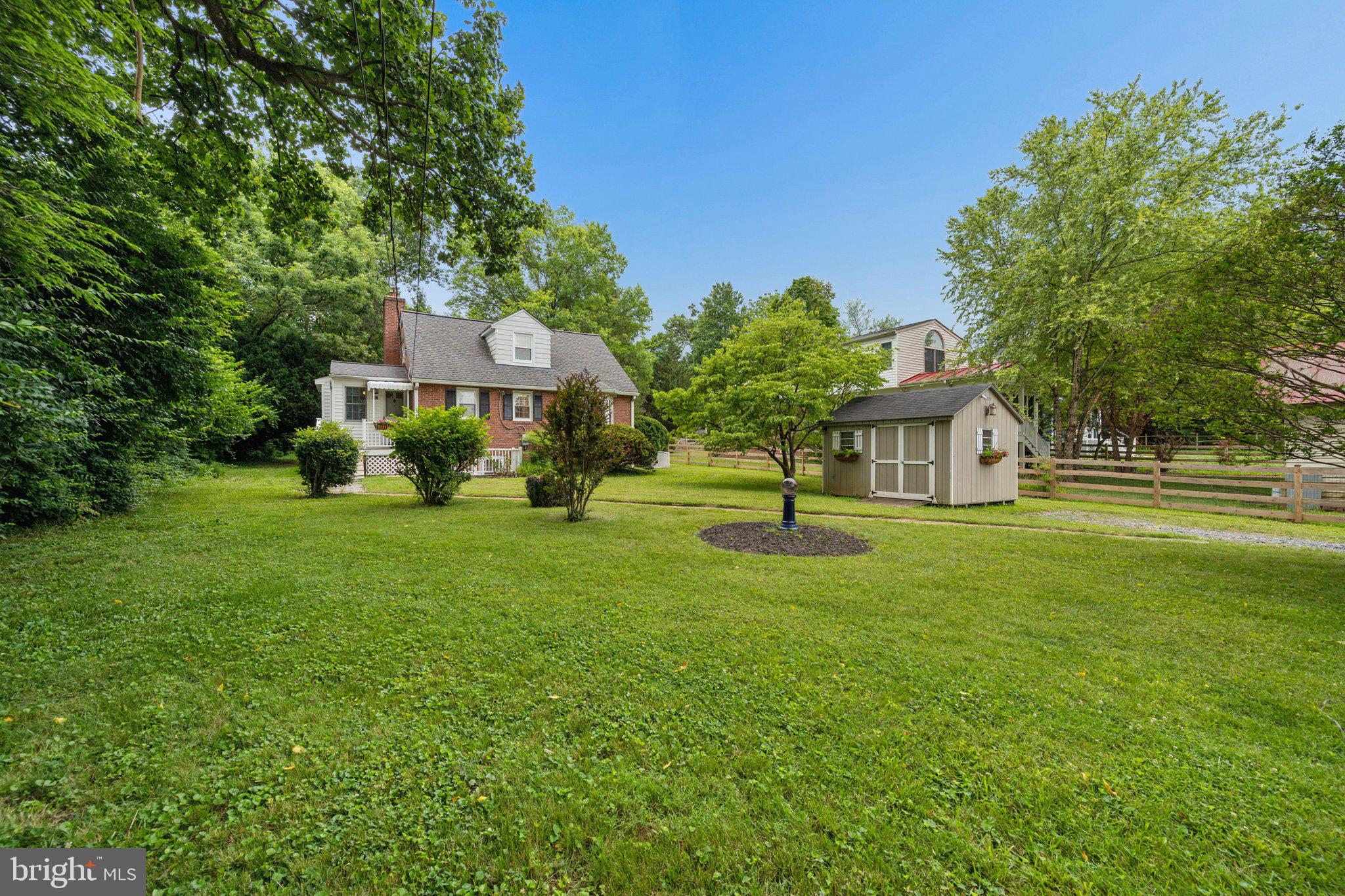 WASHINGTON GROVE - Residential