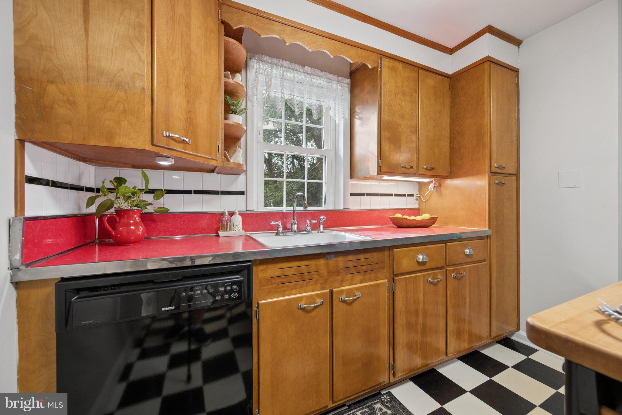 WASHINGTON GROVE - Residential