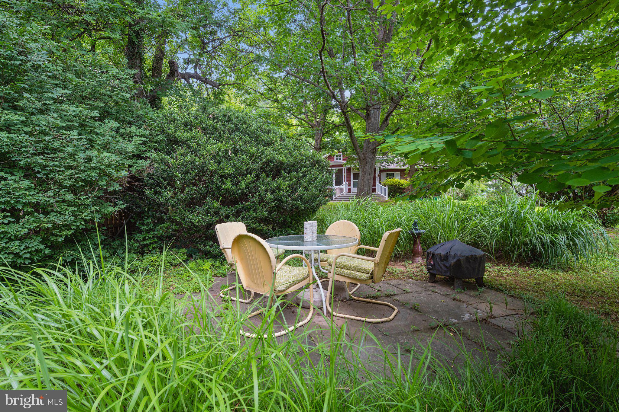 WASHINGTON GROVE - Residential