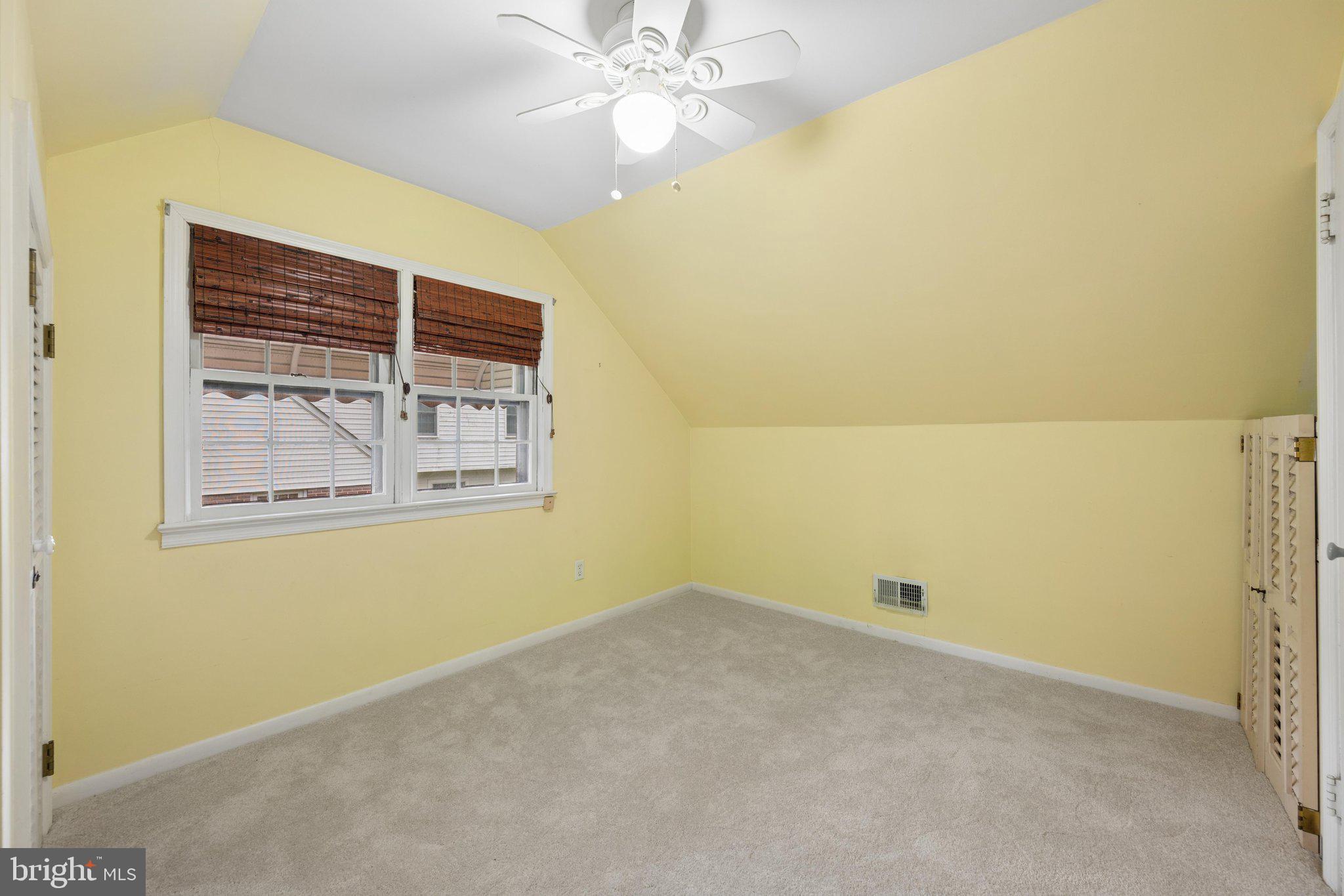 WASHINGTON GROVE - Residential