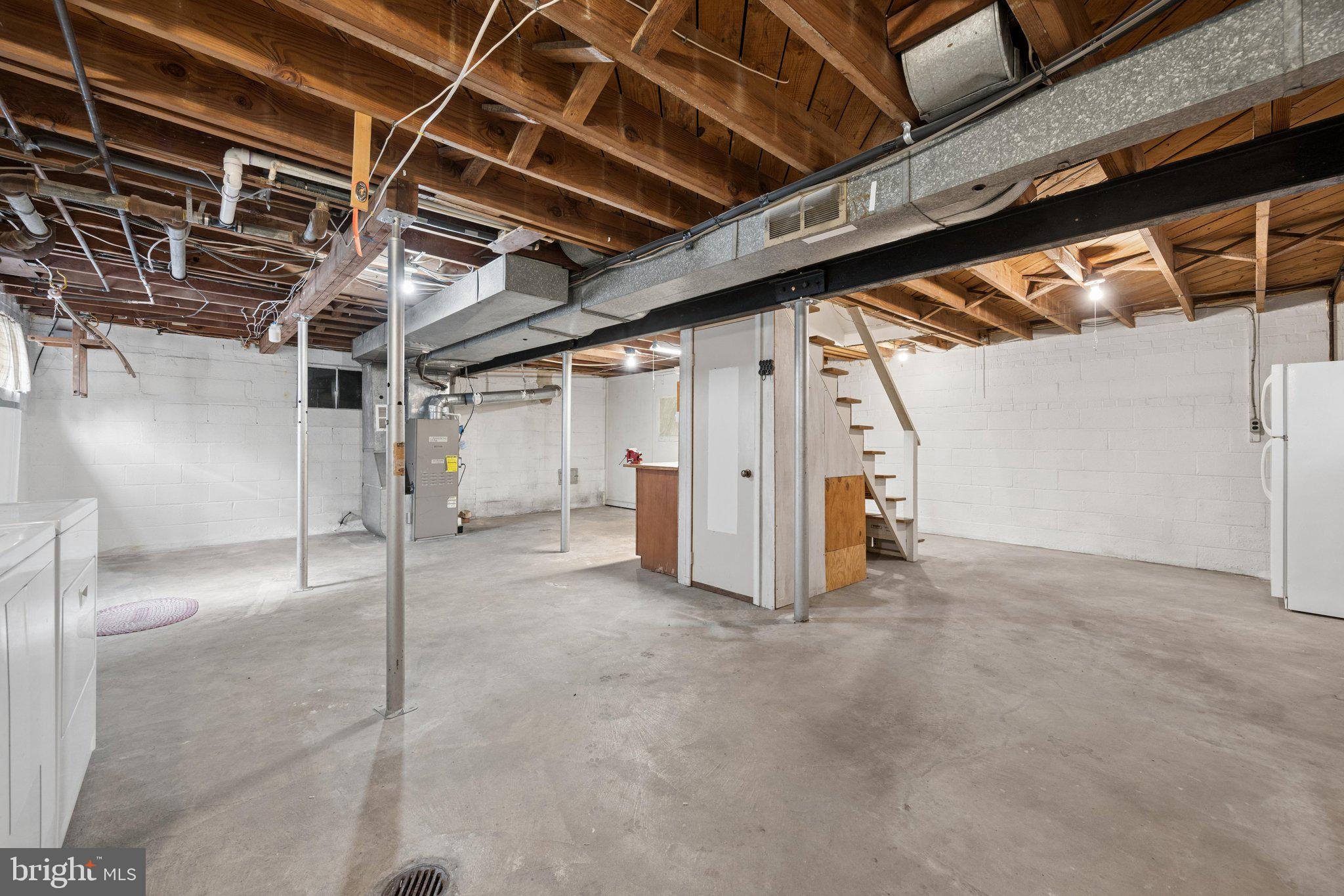 WASHINGTON GROVE - Residential