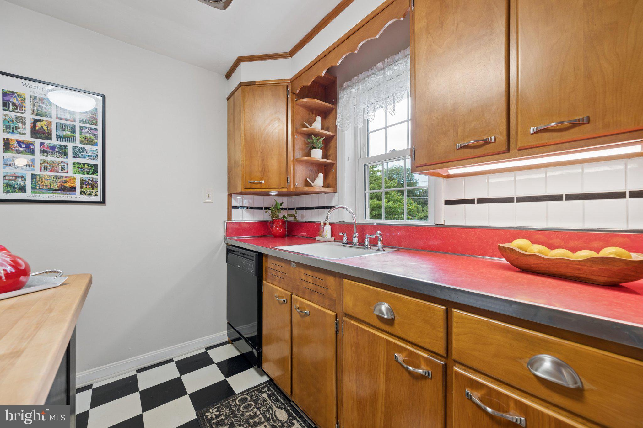 WASHINGTON GROVE - Residential