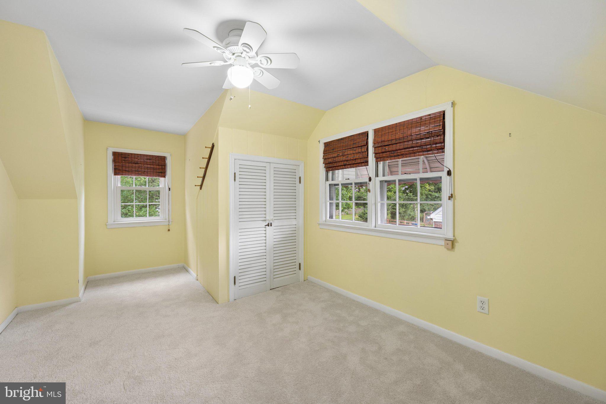 WASHINGTON GROVE - Residential