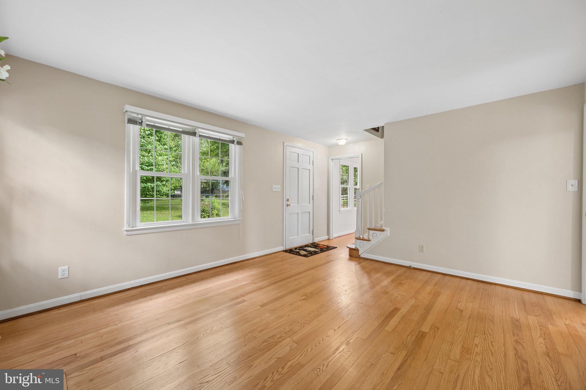 WASHINGTON GROVE - Residential