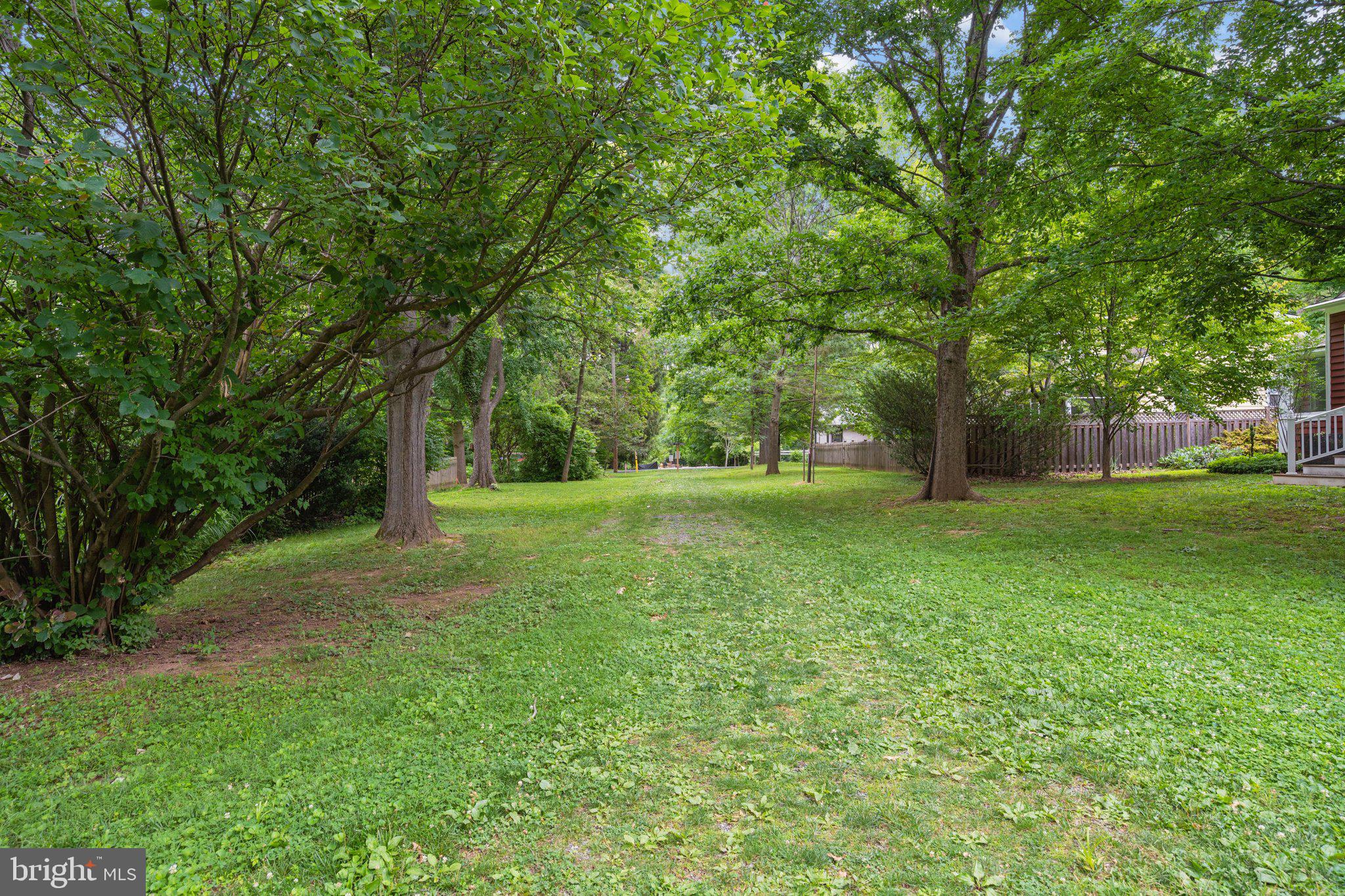 WASHINGTON GROVE - Residential