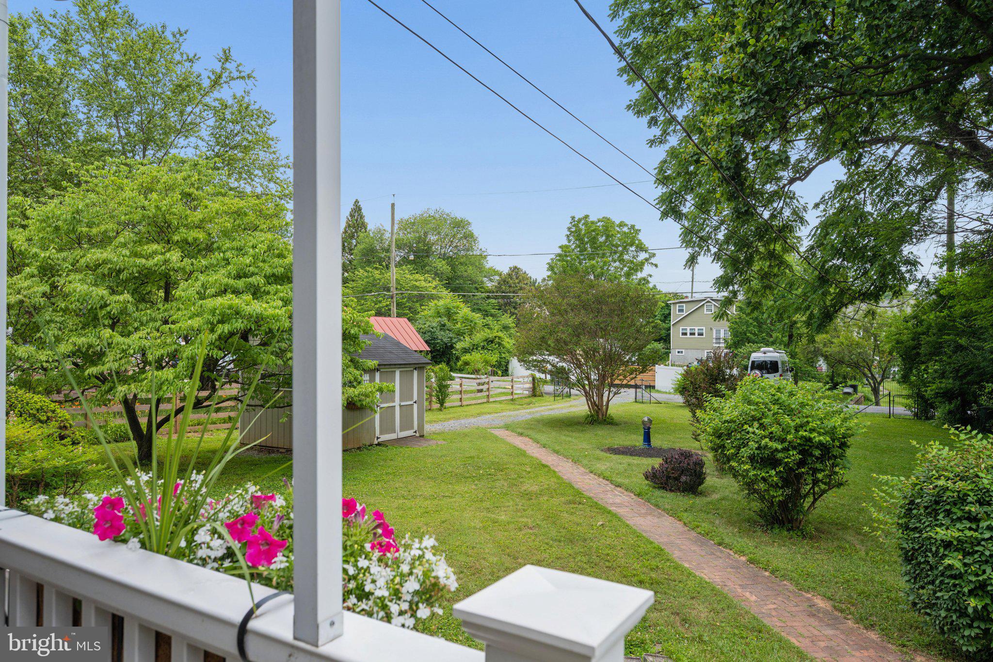 WASHINGTON GROVE - Residential