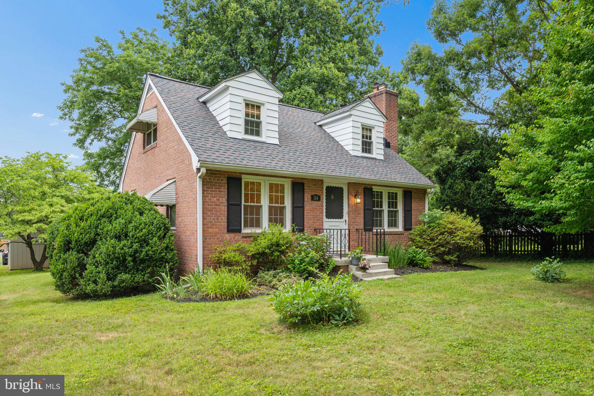 WASHINGTON GROVE - Residential