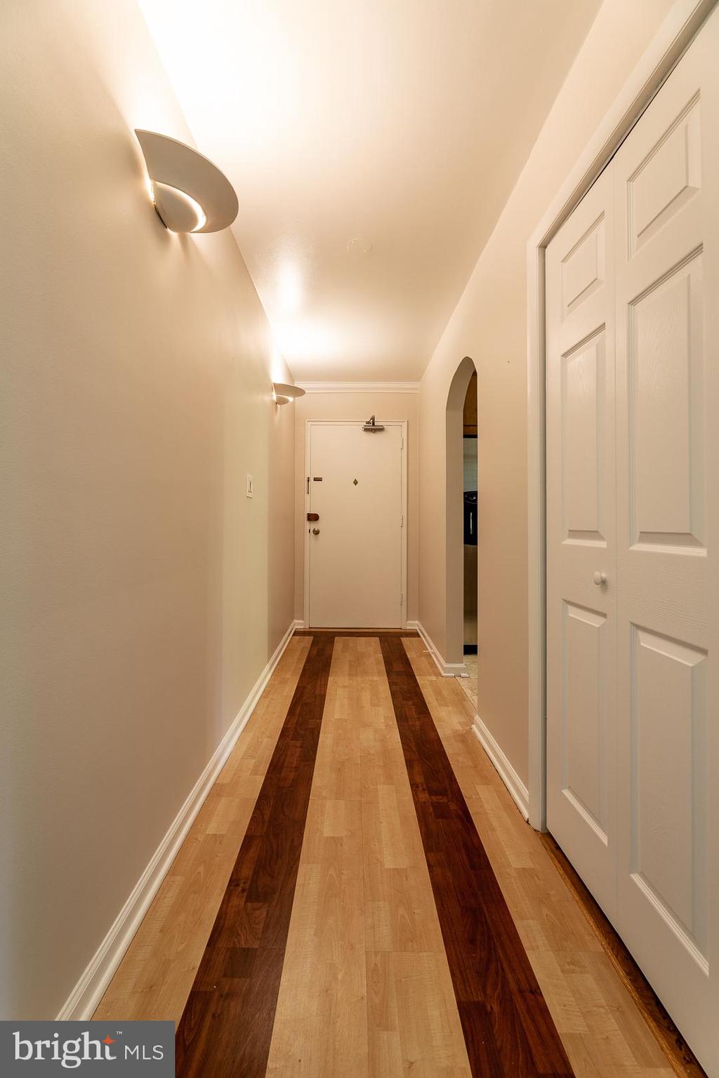 PARKSIDE CONDOMINIUMS - Residential Lease