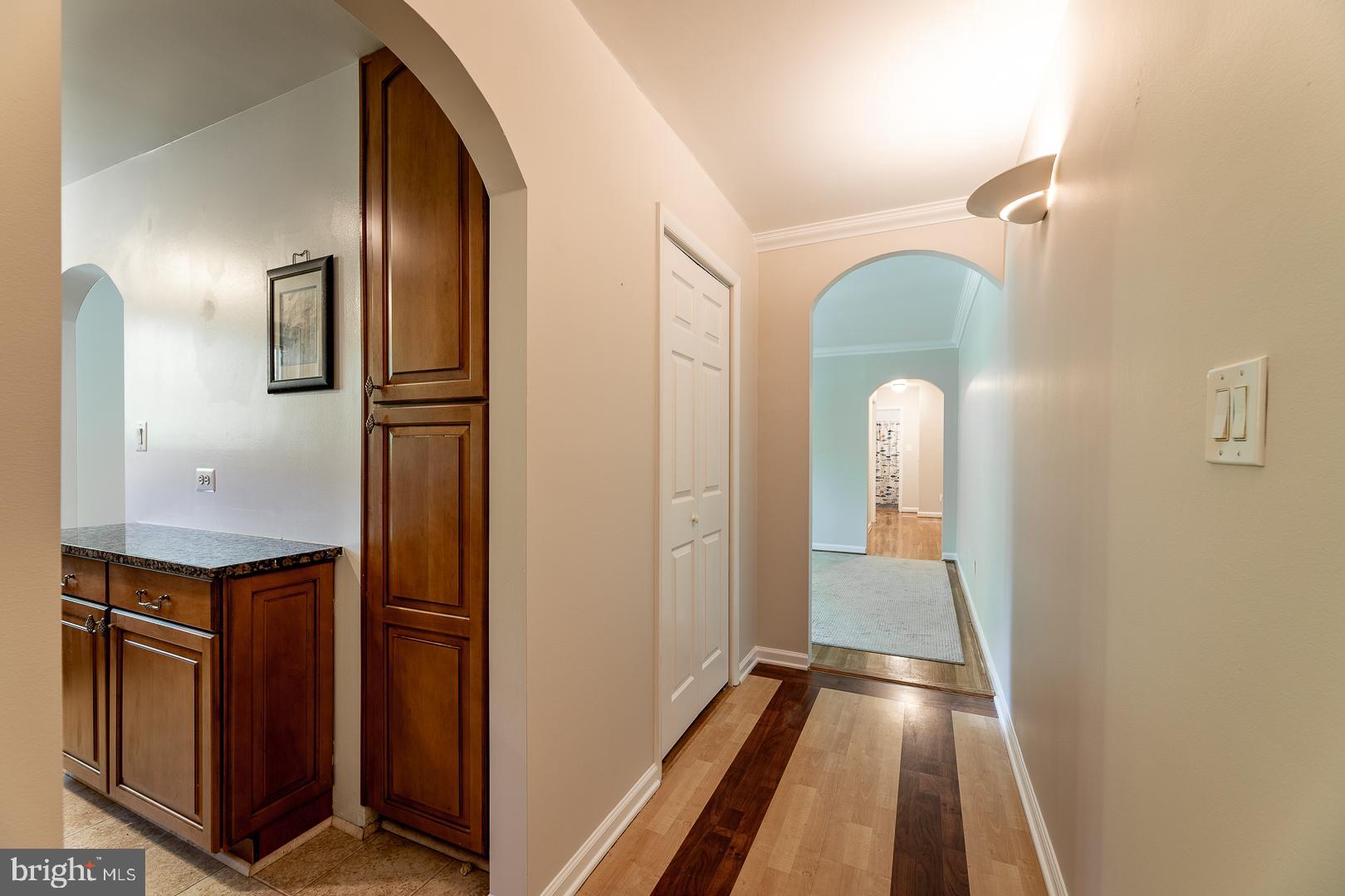 PARKSIDE CONDOMINIUMS - Residential Lease