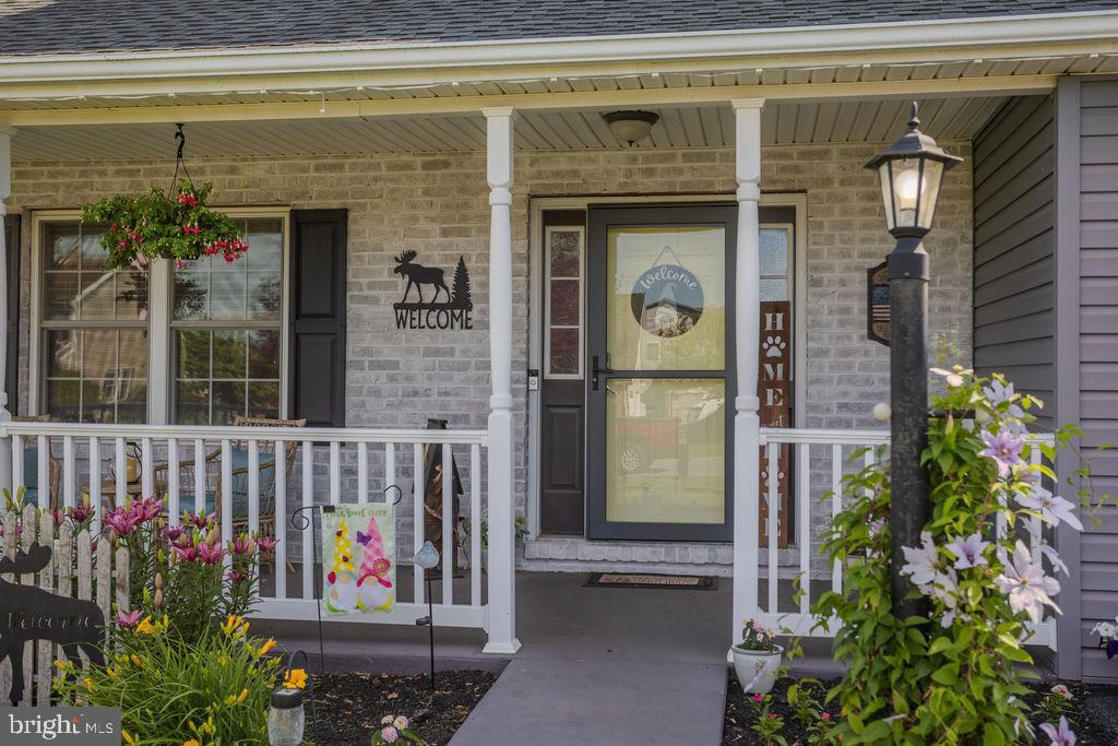 HAMPTON HILLS - Residential