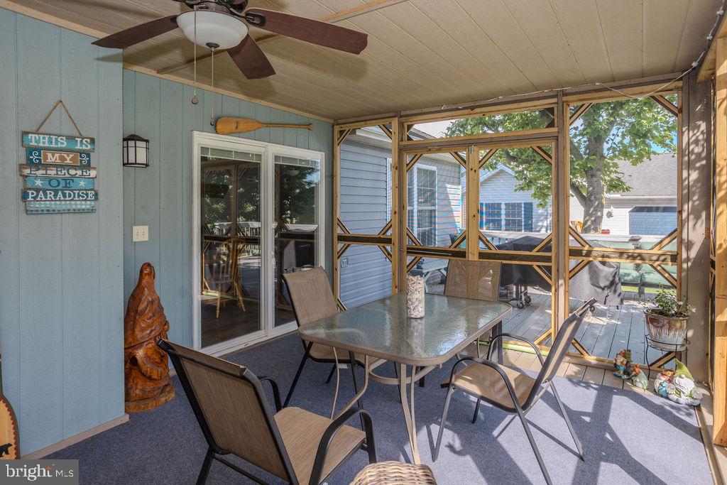 HAMPTON HILLS - Residential