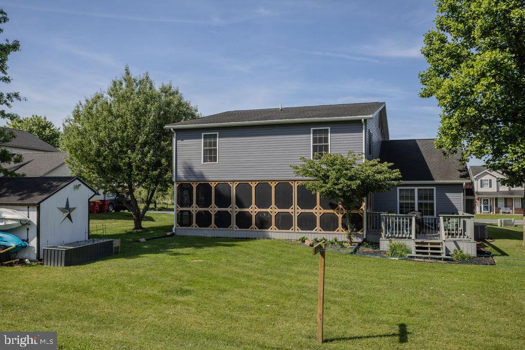 HAMPTON HILLS - Residential