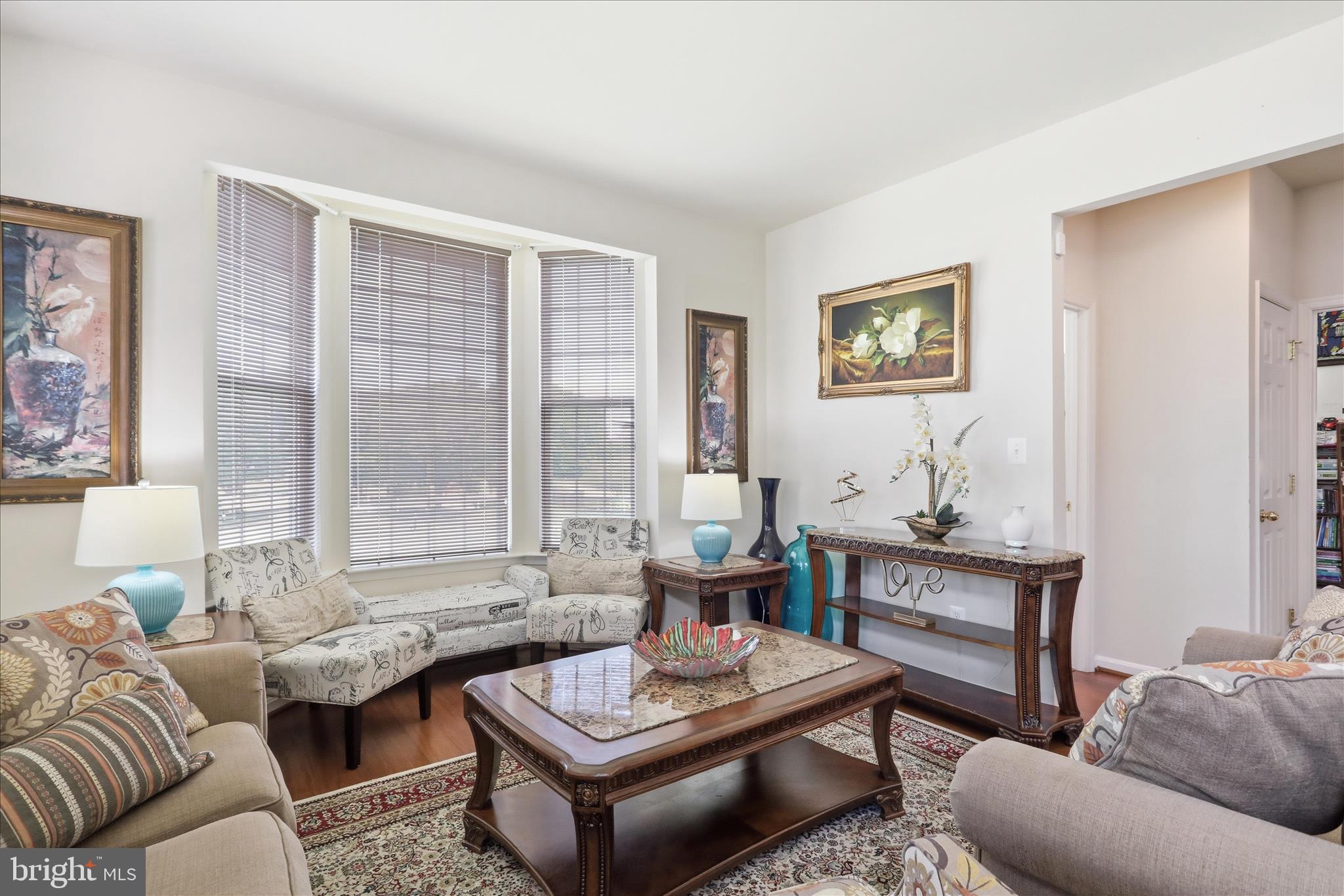 HILLSIDE MANOR - Residential