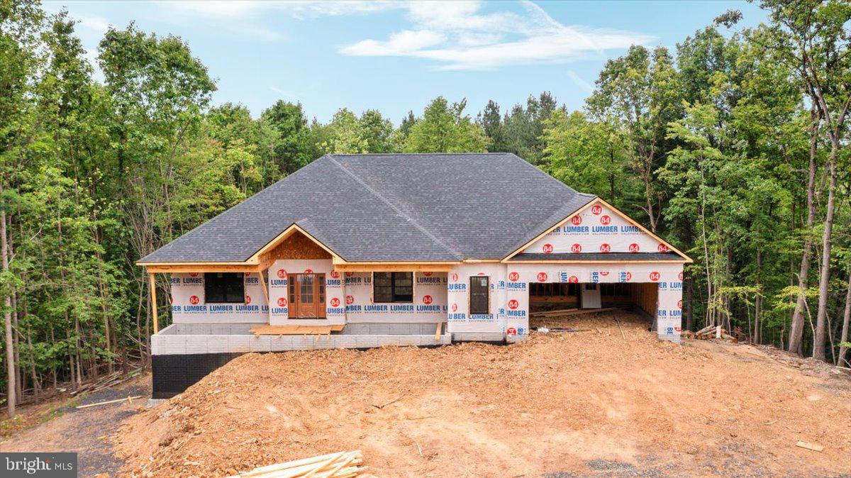 ROUND TOP ESTATES - Residential