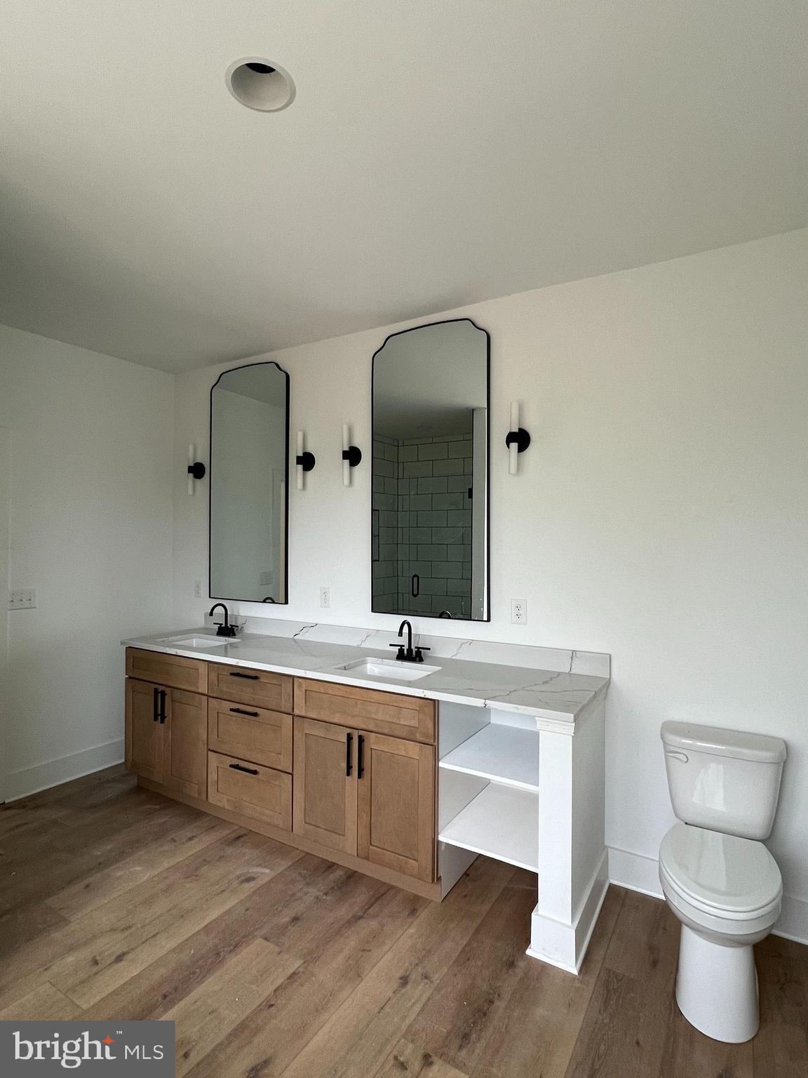 ROUND TOP ESTATES - Residential