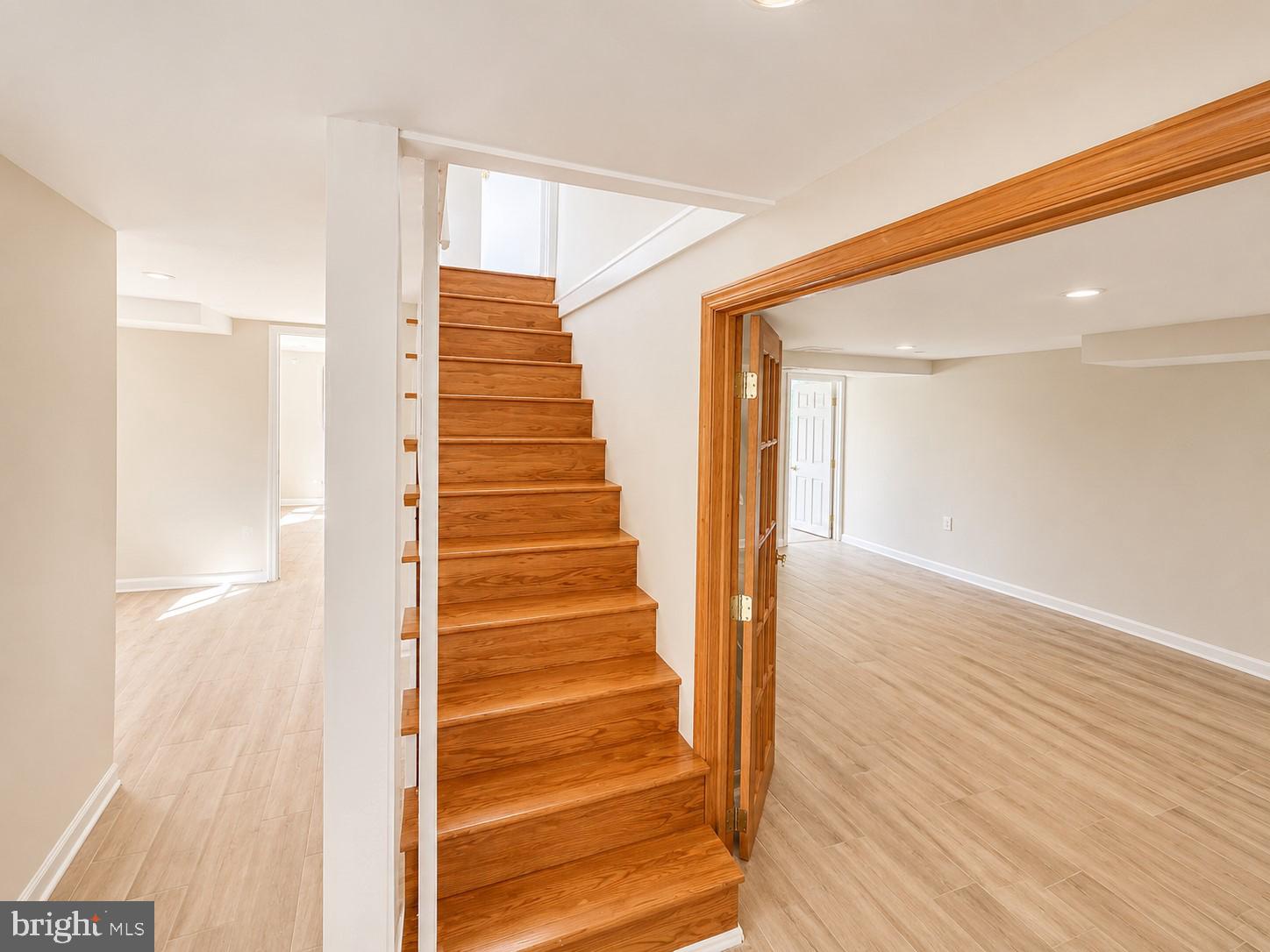 BROYHILL PARK - Residential