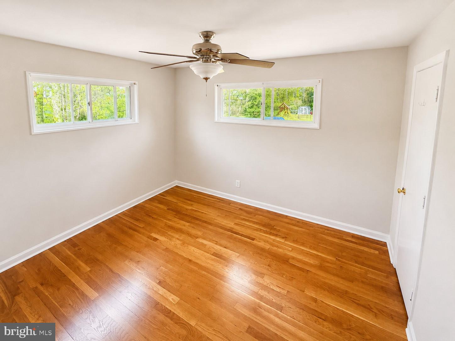 BROYHILL PARK - Residential