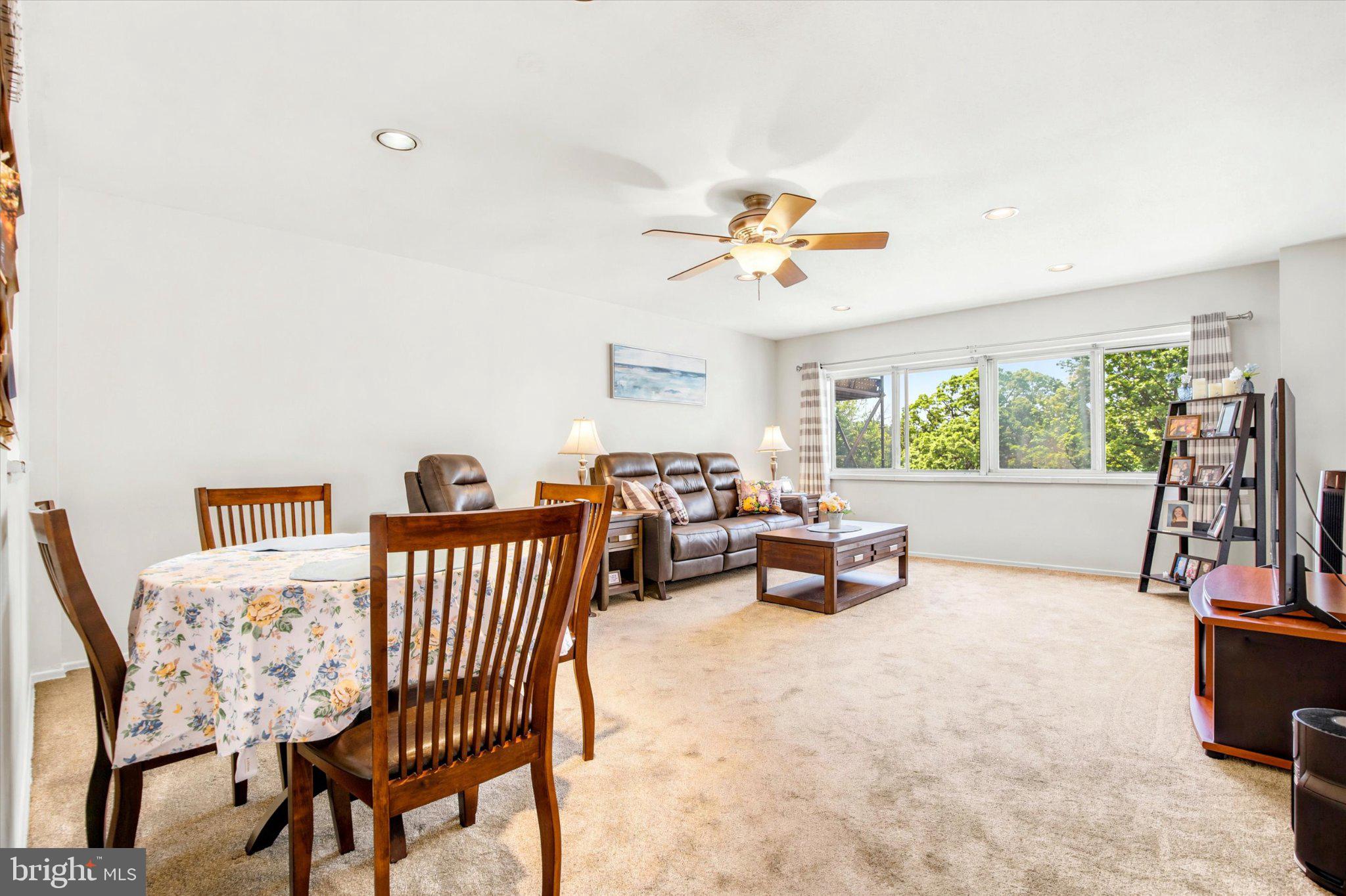 JENKINTOWN - Residential