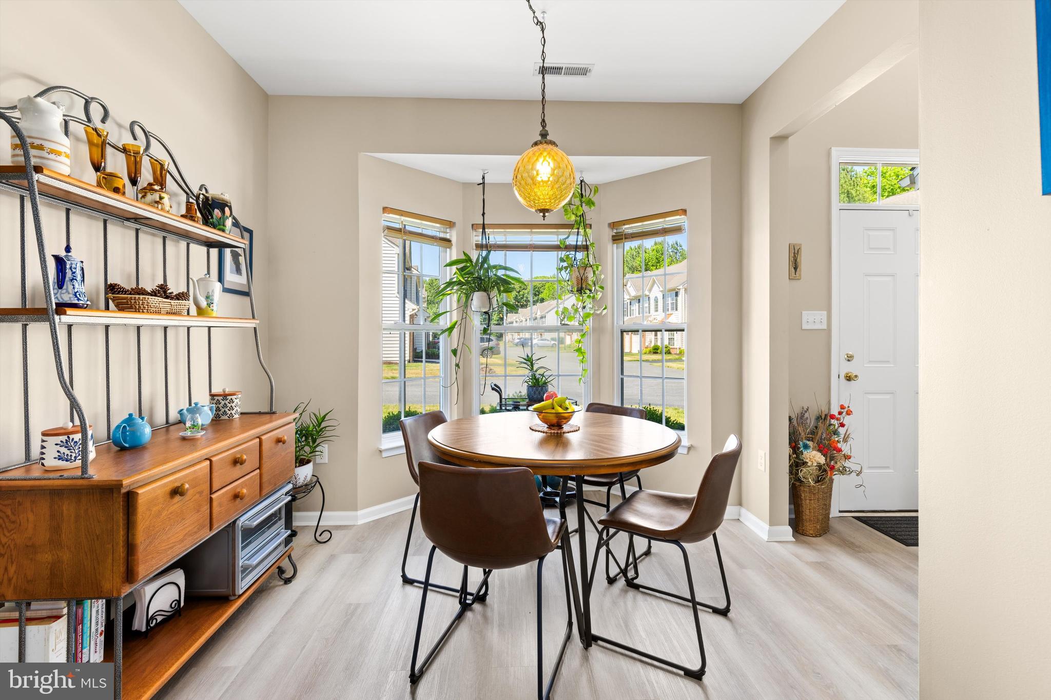 BAY SHORES - Residential