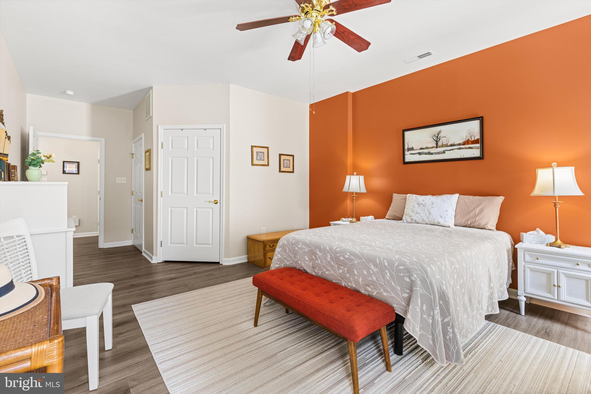 BAY SHORES - Residential