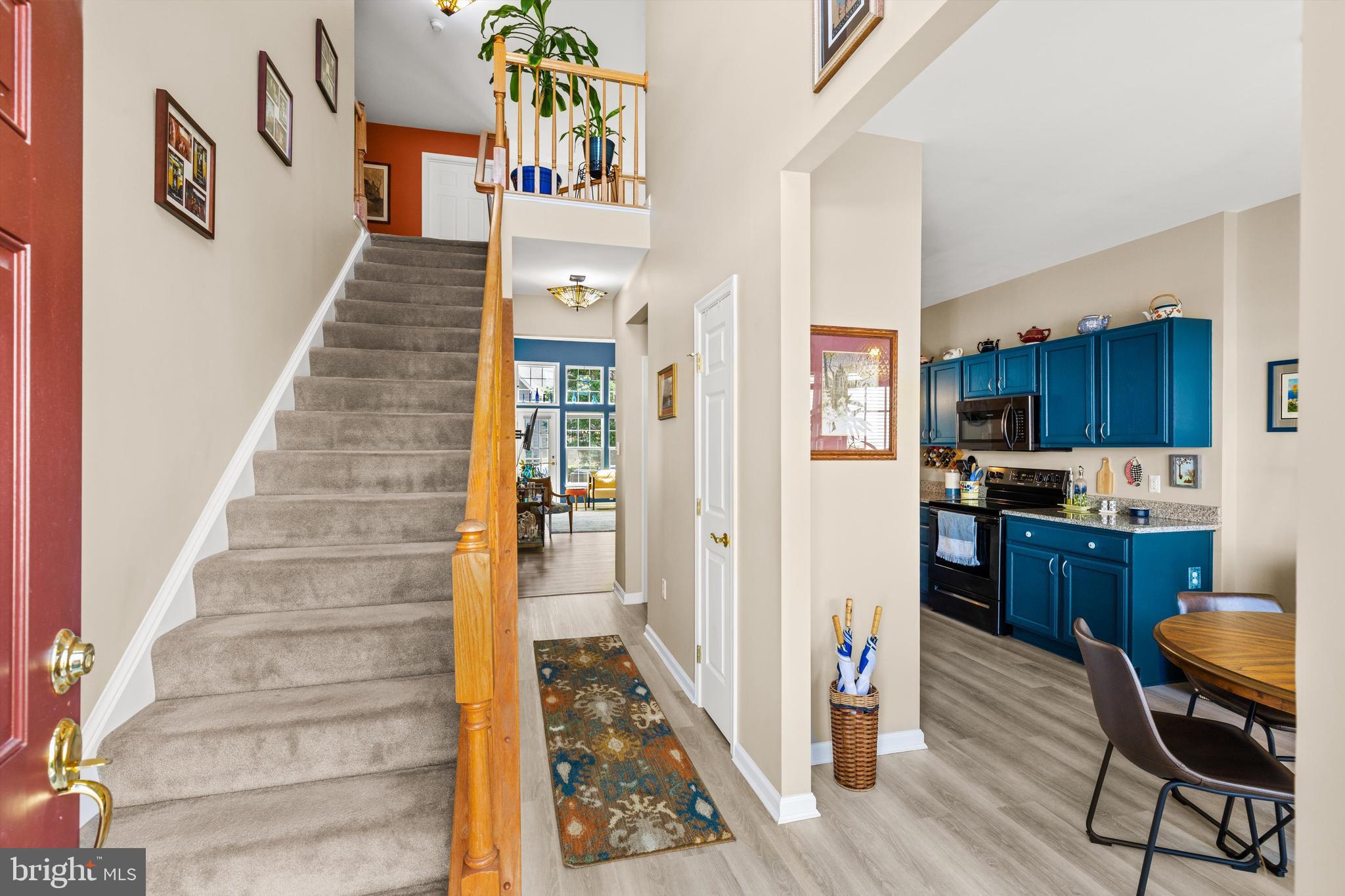 BAY SHORES - Residential