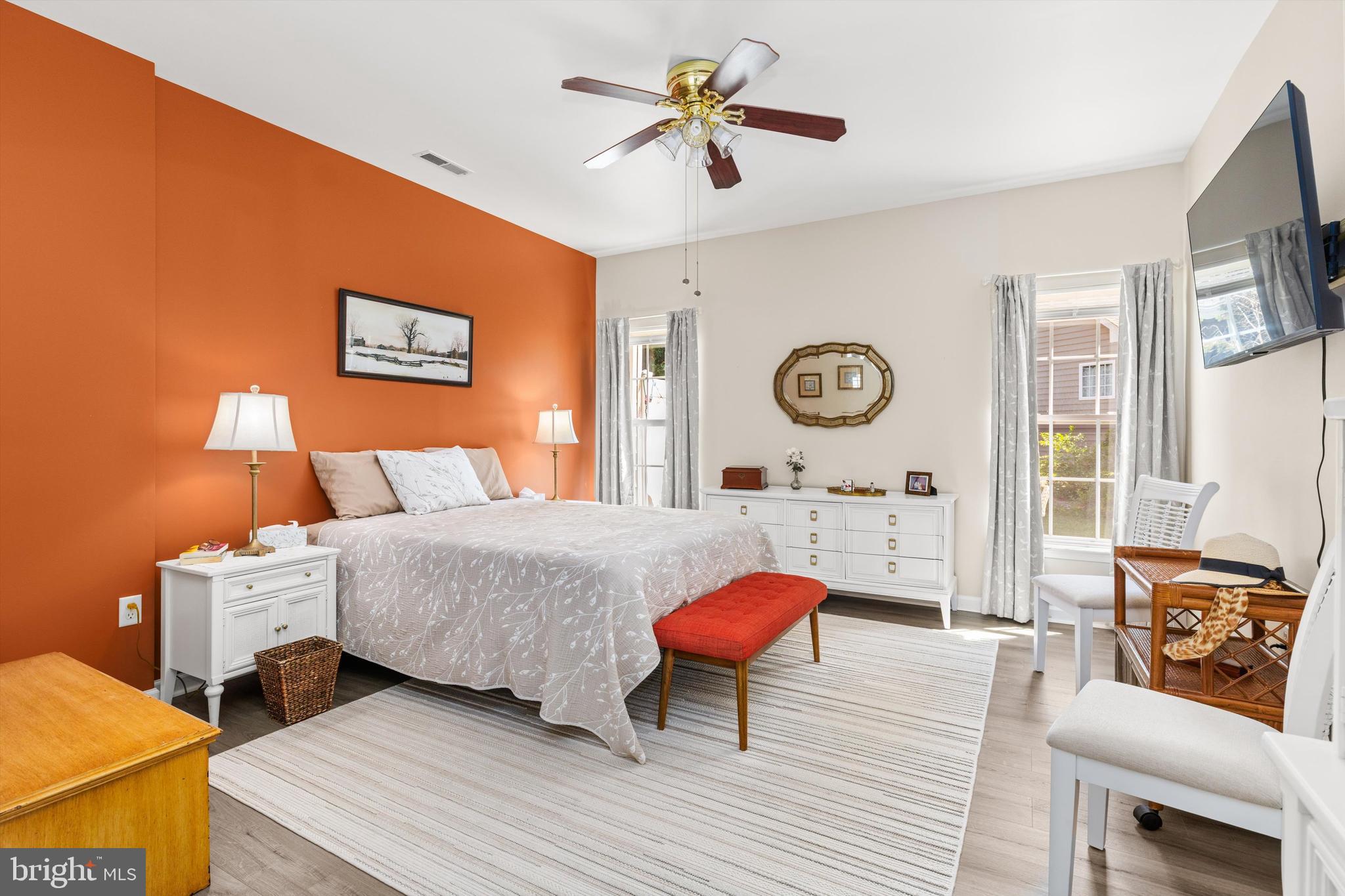 BAY SHORES - Residential