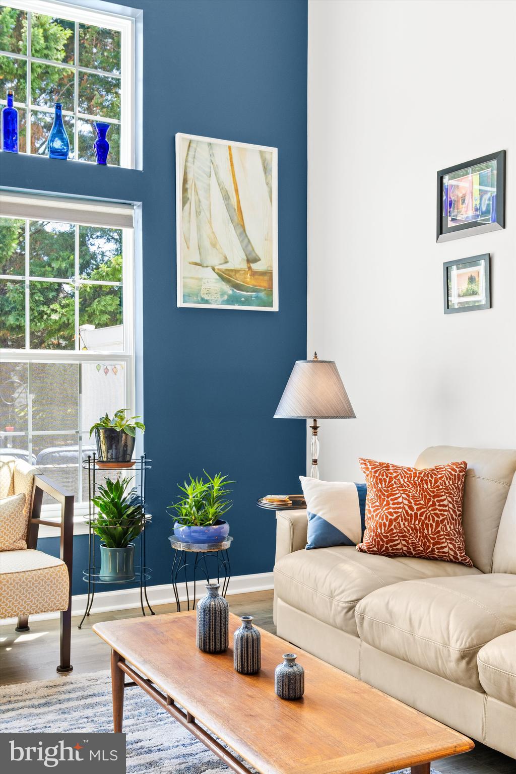 BAY SHORES - Residential