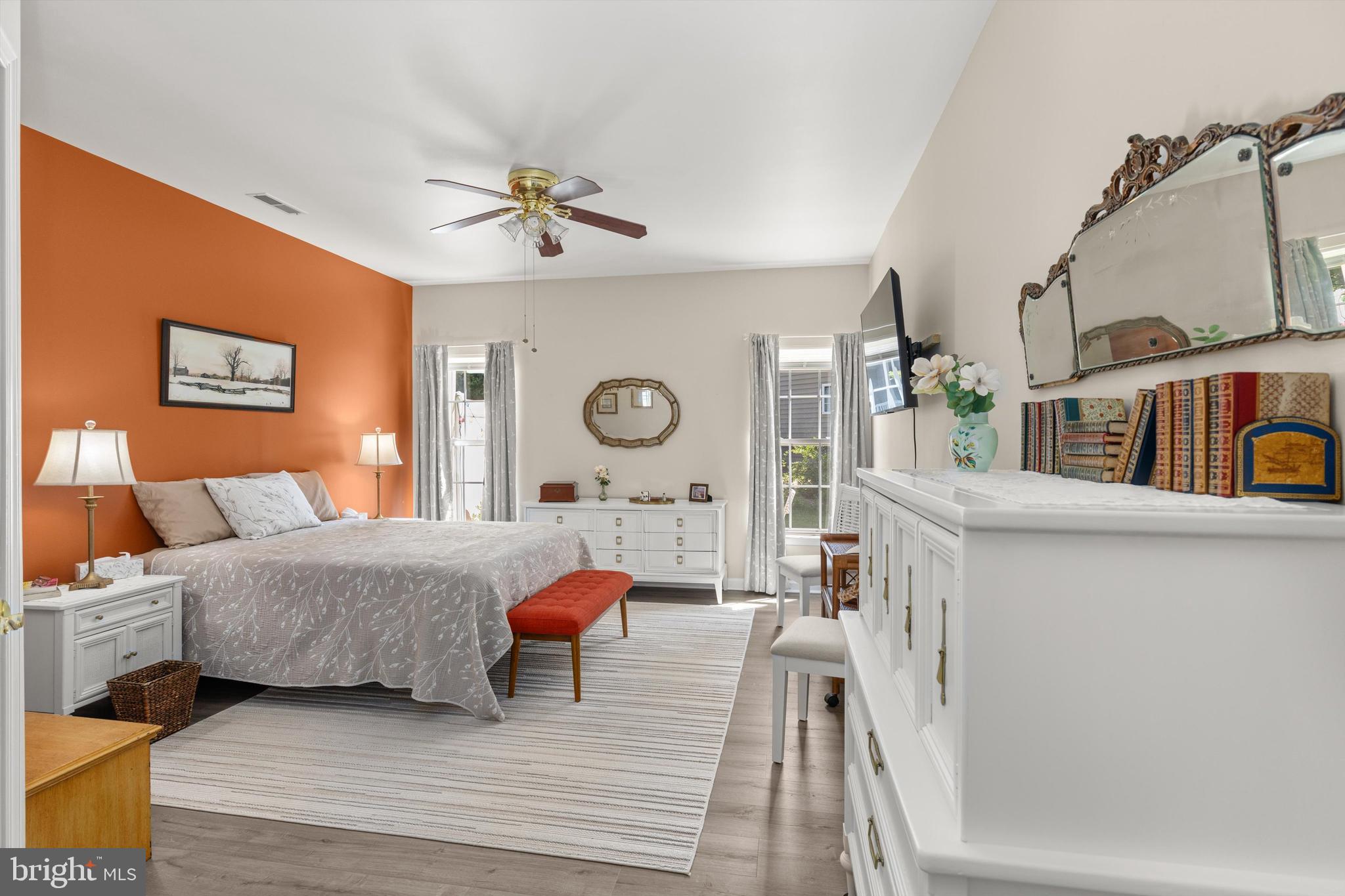 BAY SHORES - Residential