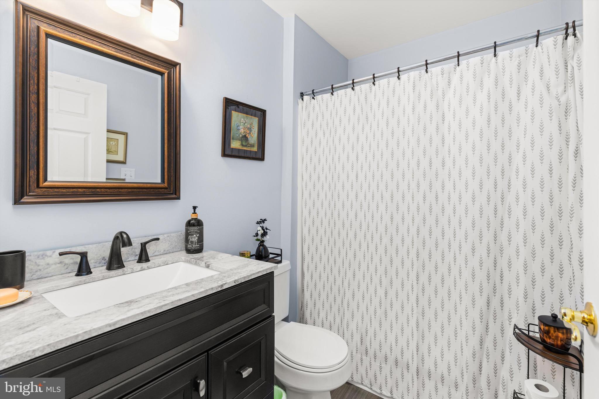 BAY SHORES - Residential