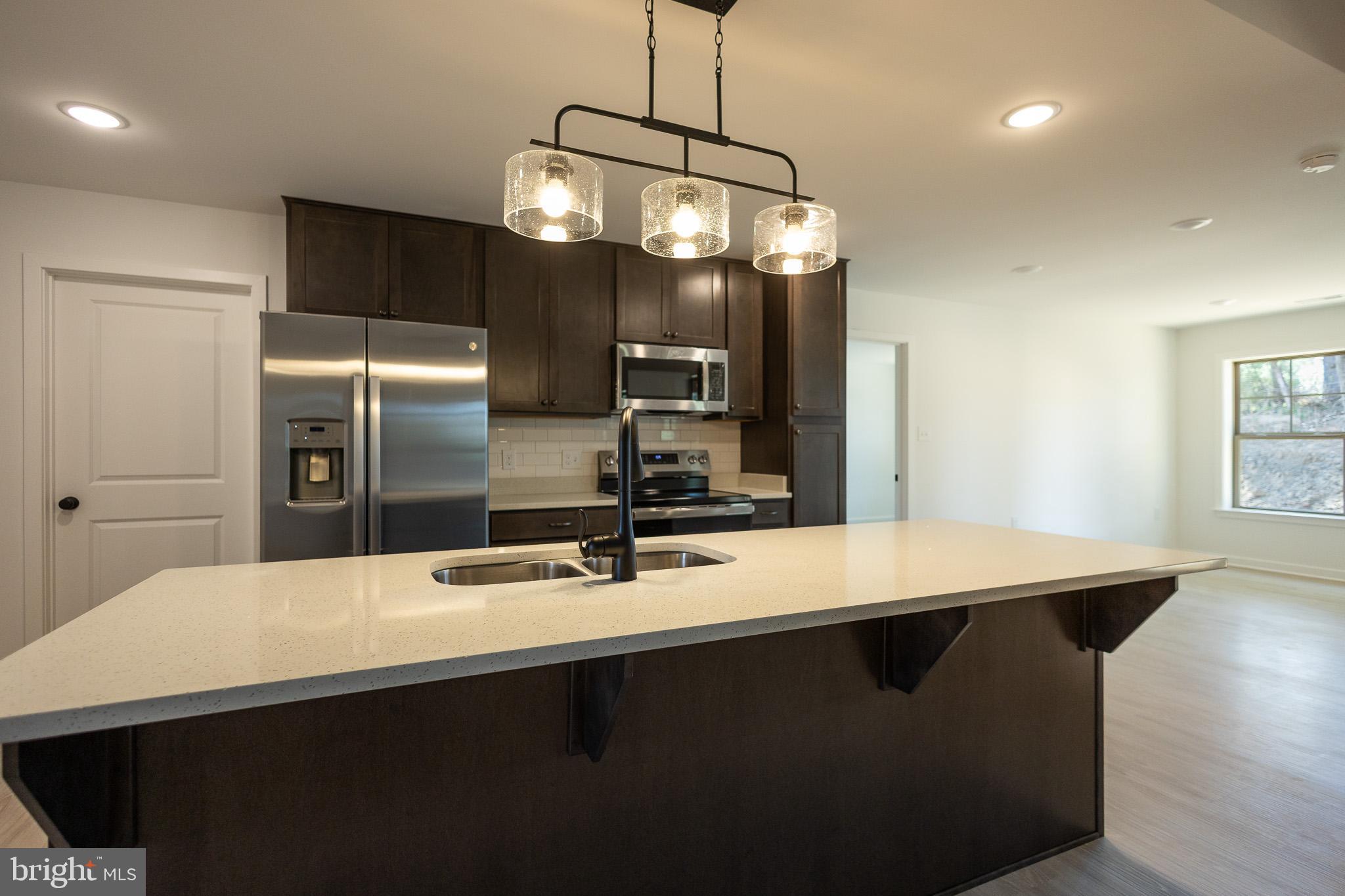 MEADOW CREST - Residential