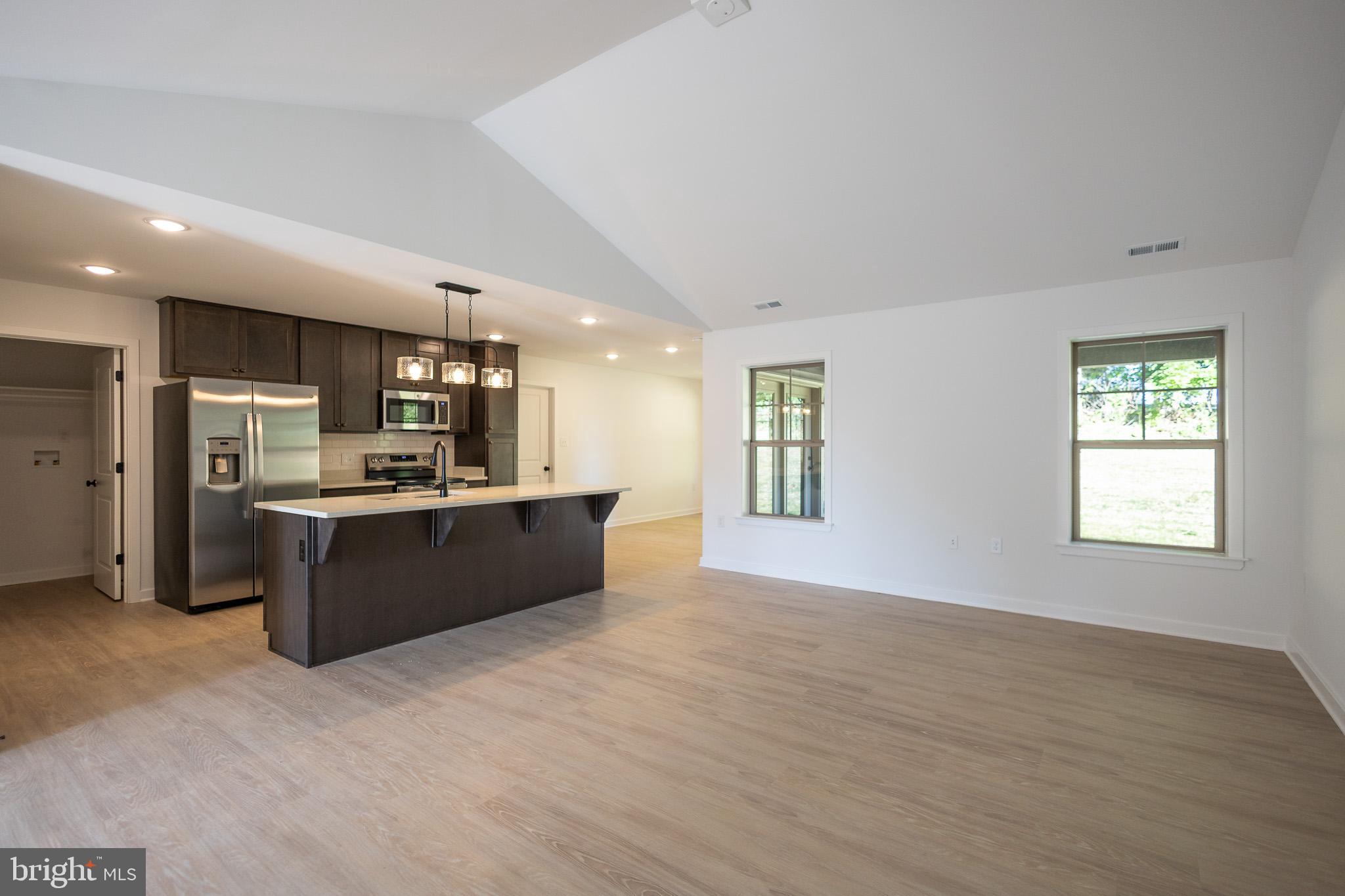 MEADOW CREST - Residential