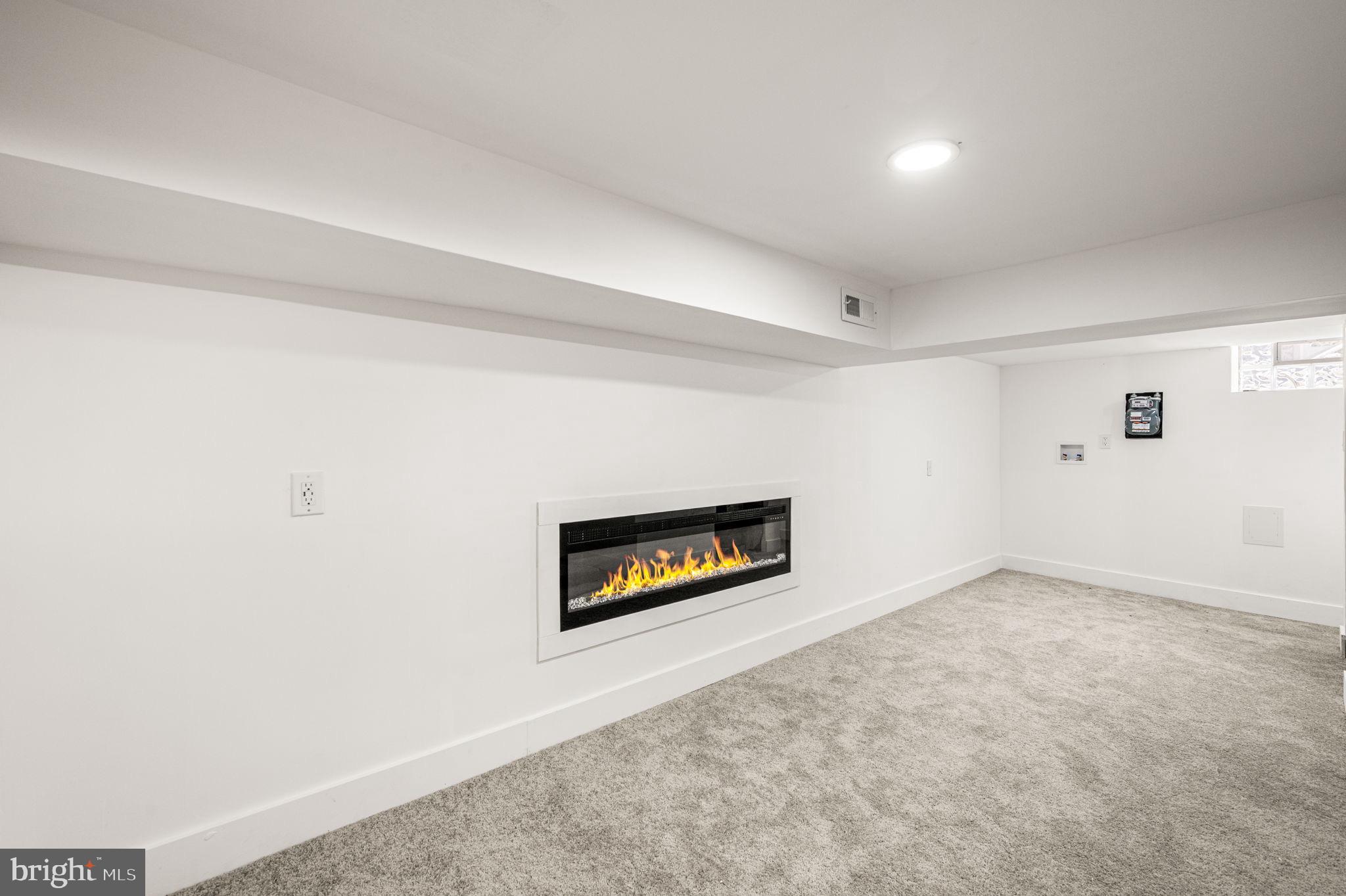 KENSINGTON - Residential